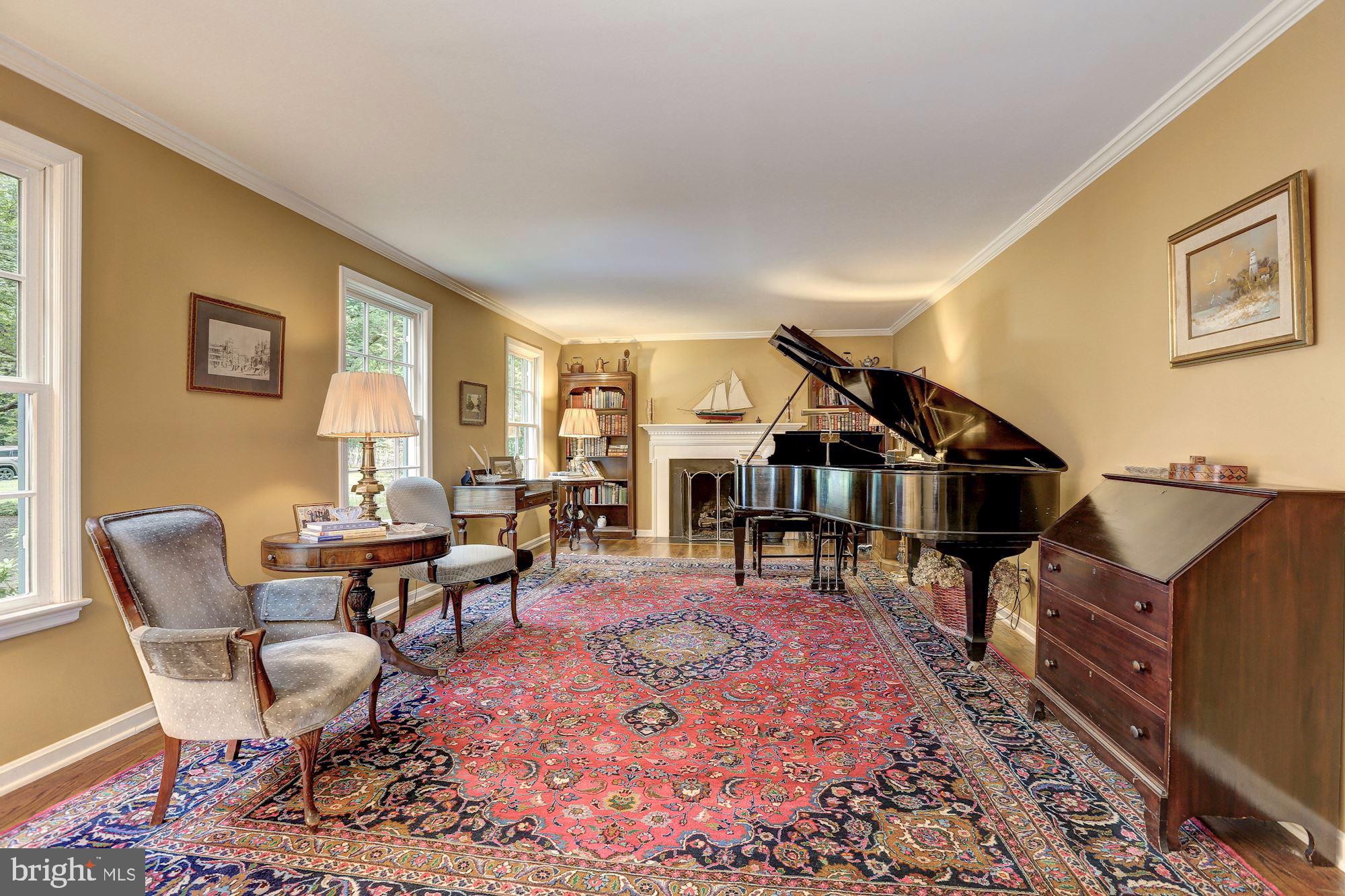 POTOMAC FALLS - Residential