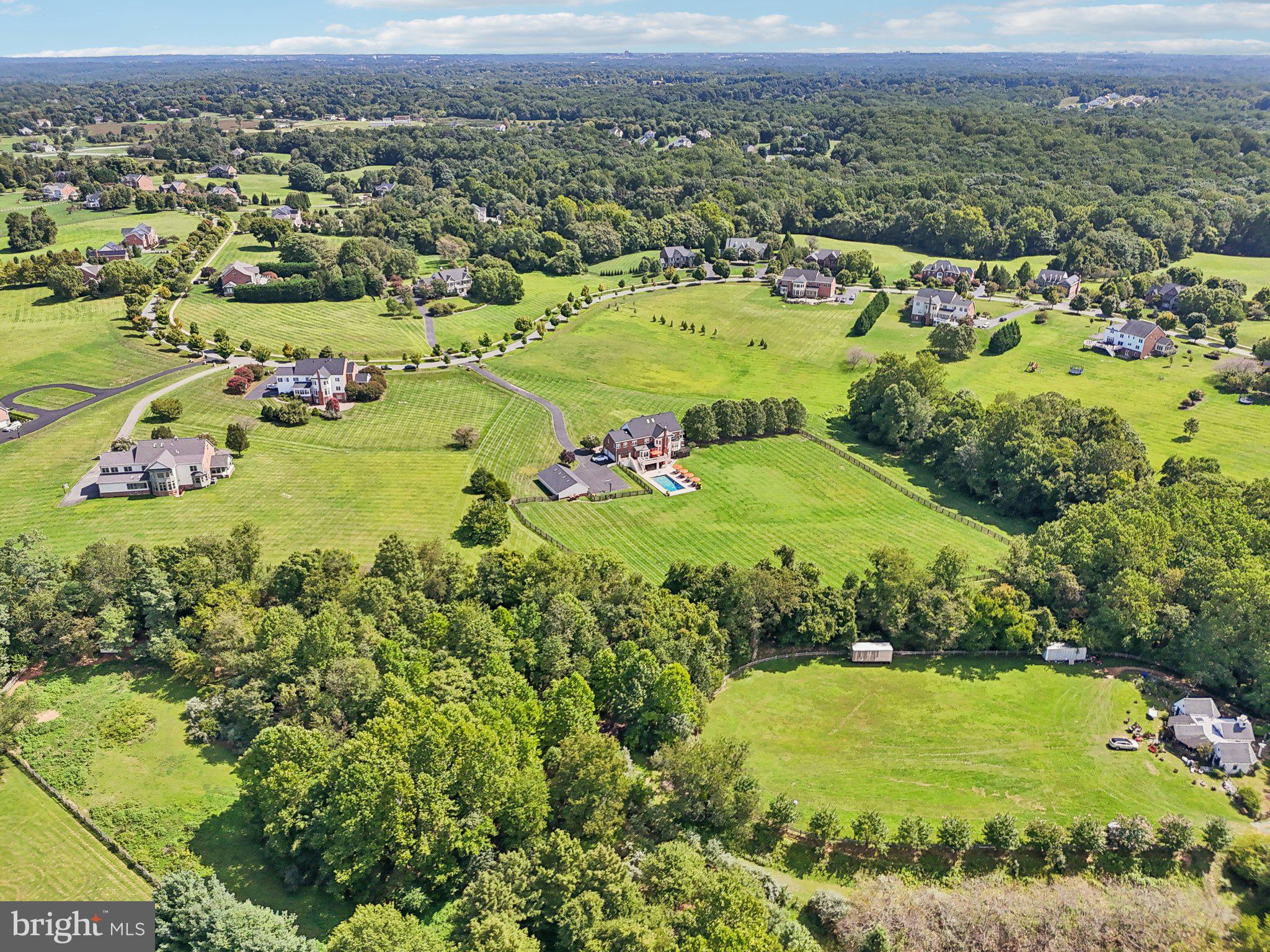 FINEGAN FARM - Residential