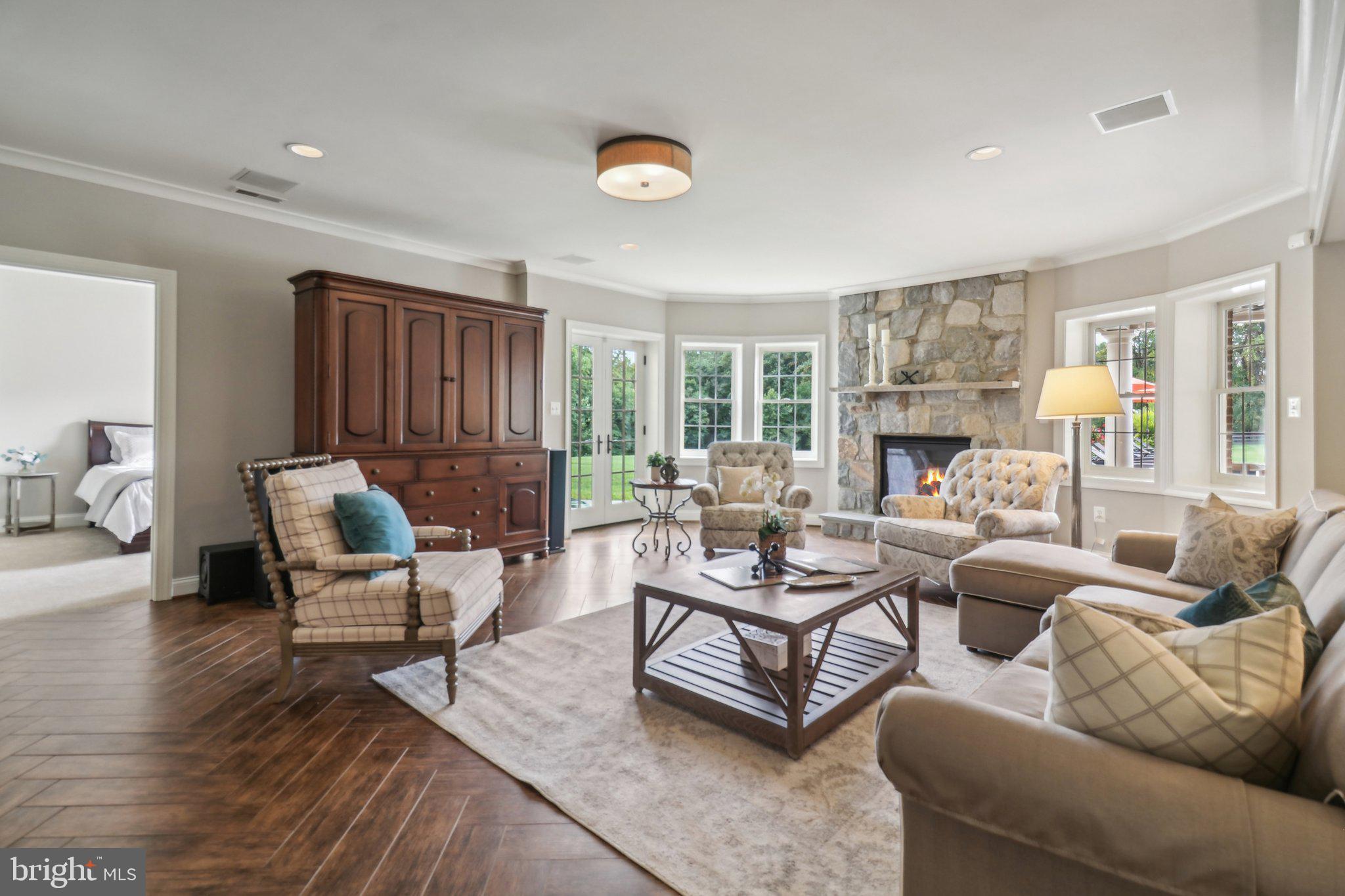 FINEGAN FARM - Residential