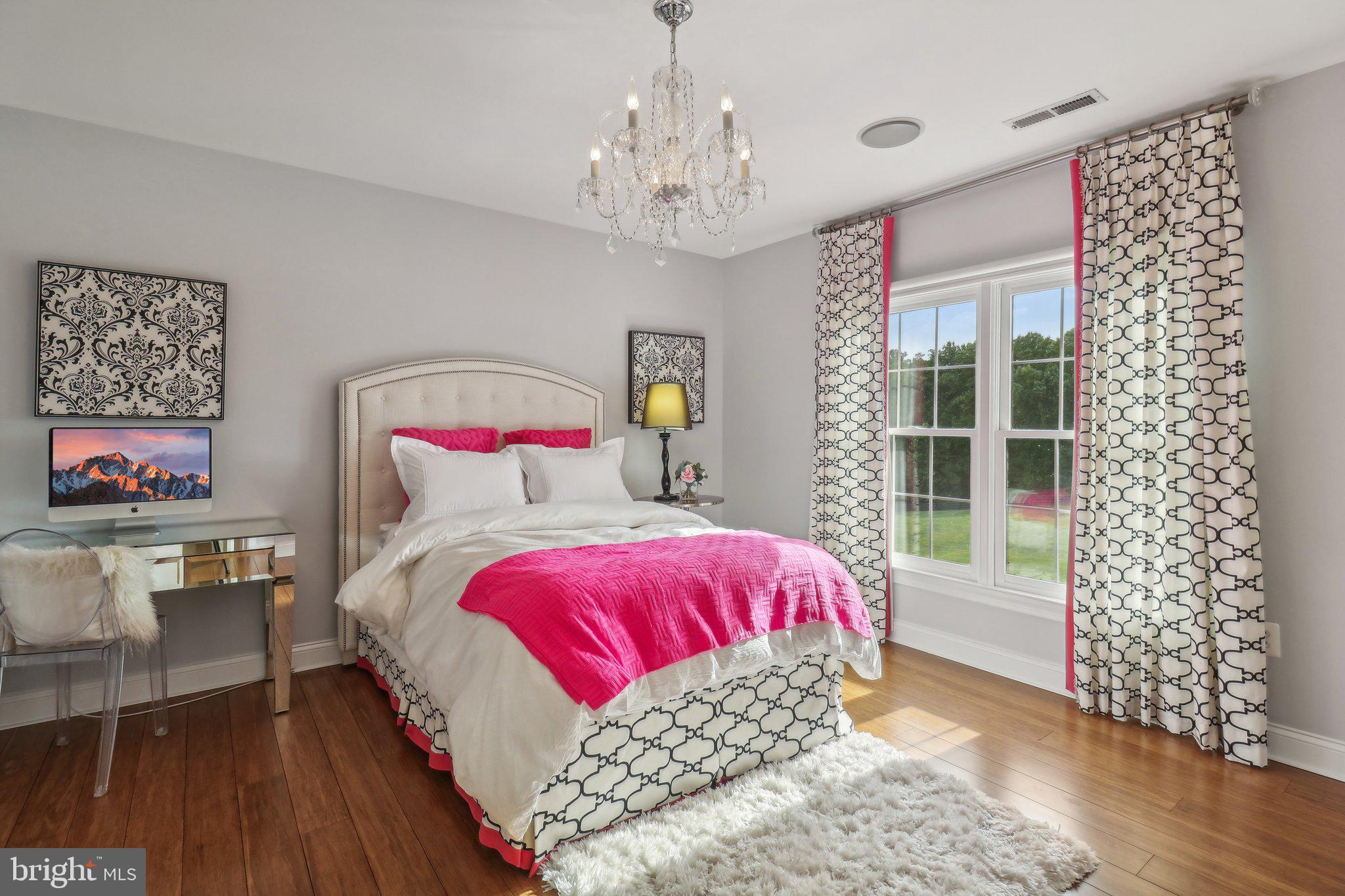 FINEGAN FARM - Residential