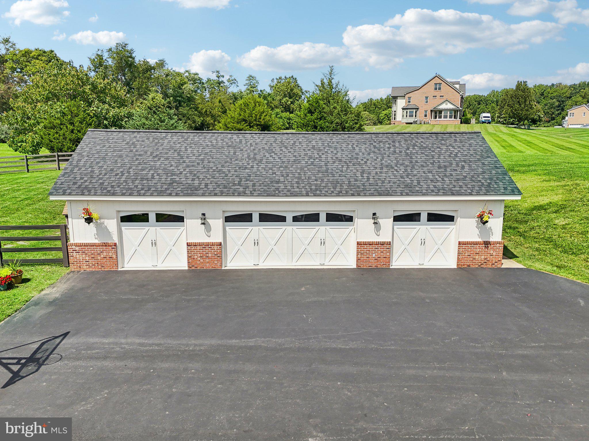 FINEGAN FARM - Residential