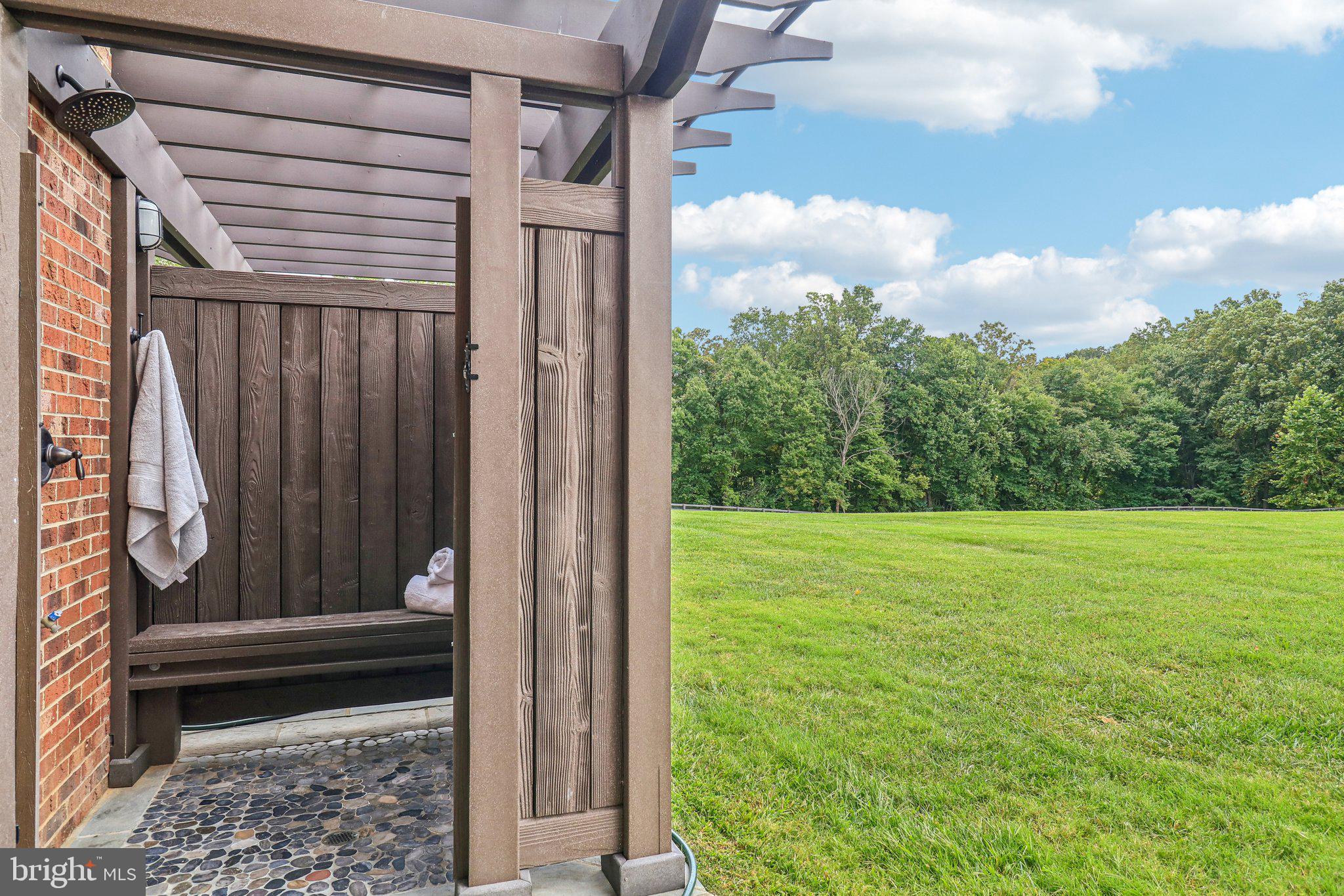 FINEGAN FARM - Residential