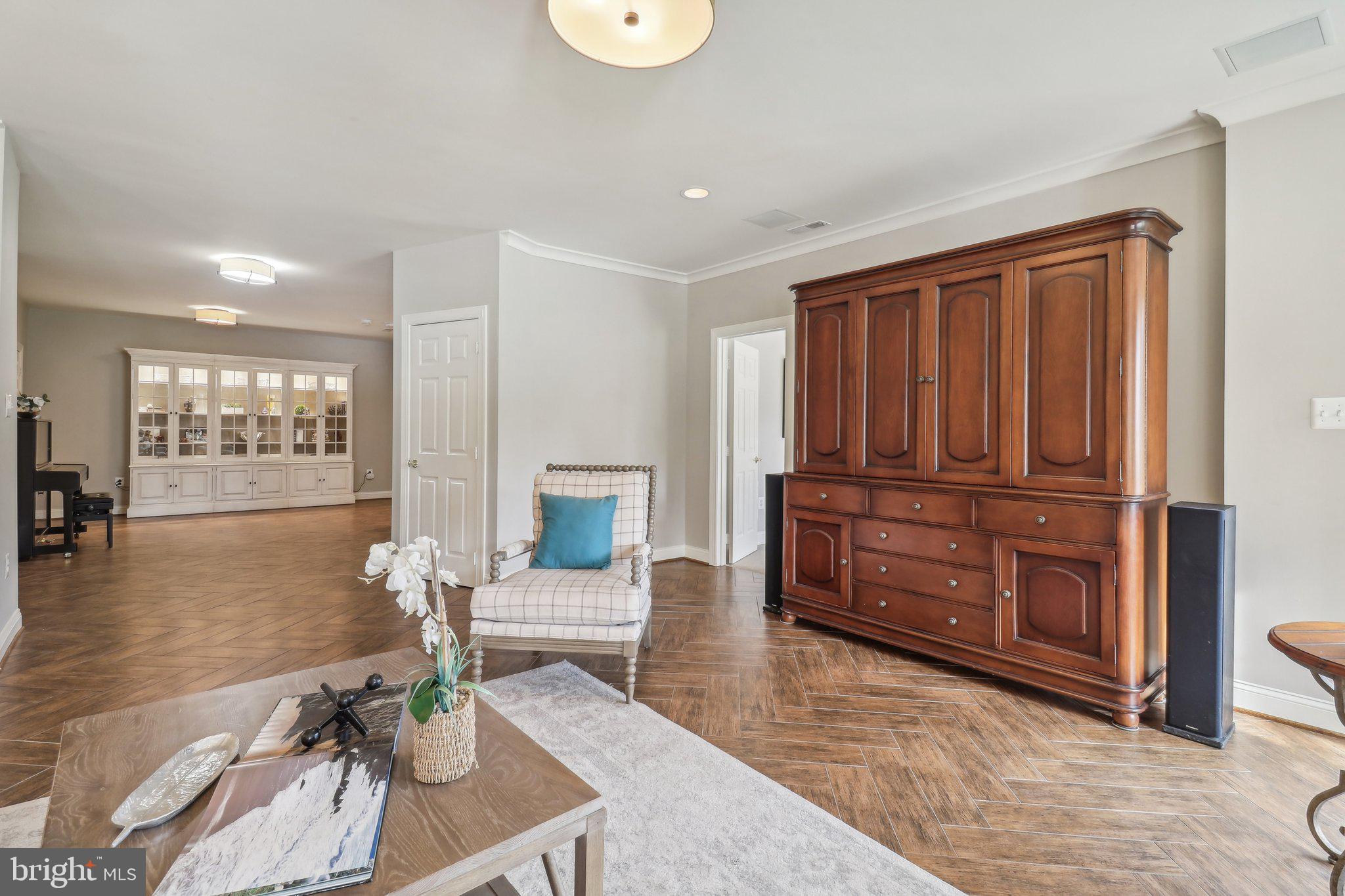 FINEGAN FARM - Residential