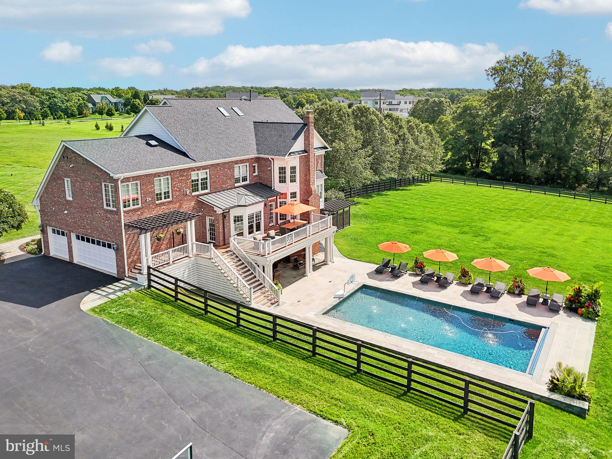 FINEGAN FARM - Residential