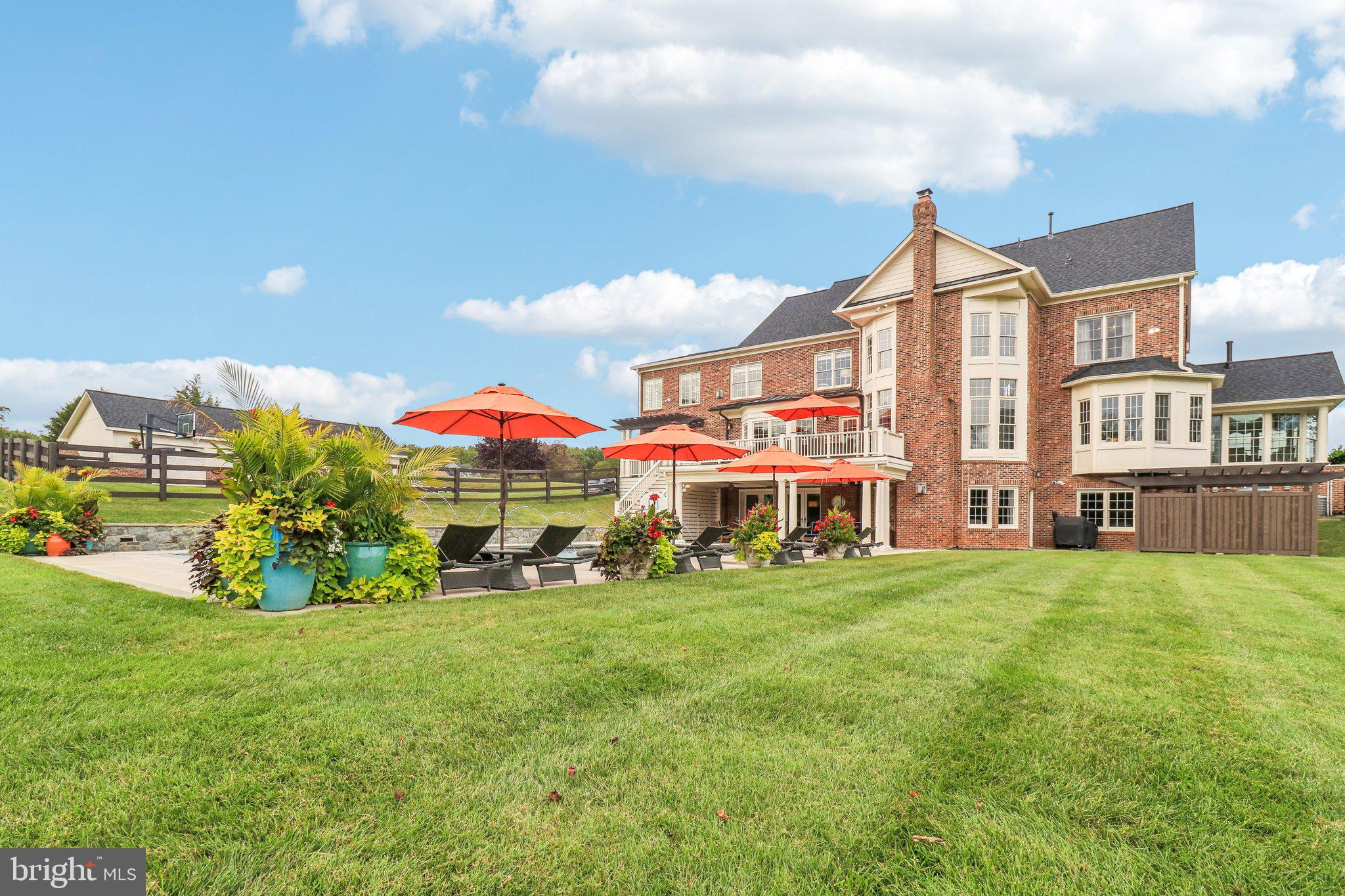 FINEGAN FARM - Residential