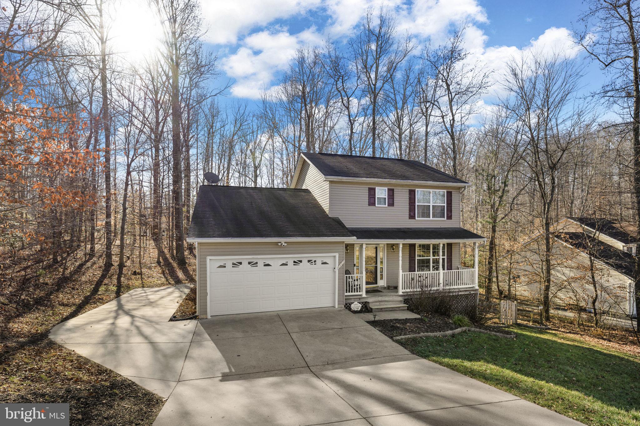 PRESIDENTIAL LAKES - Residential