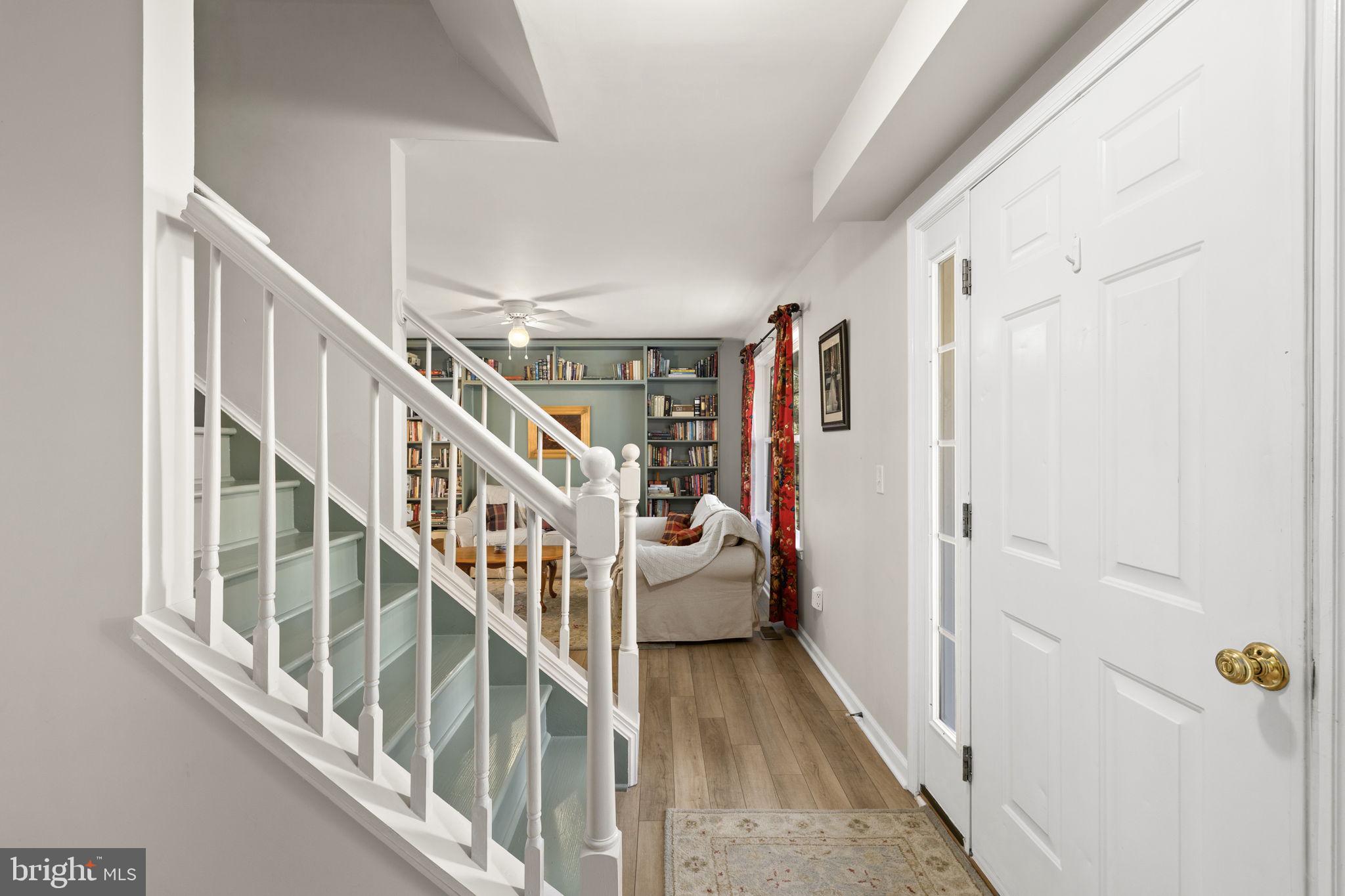 PRESIDENTIAL LAKES - Residential