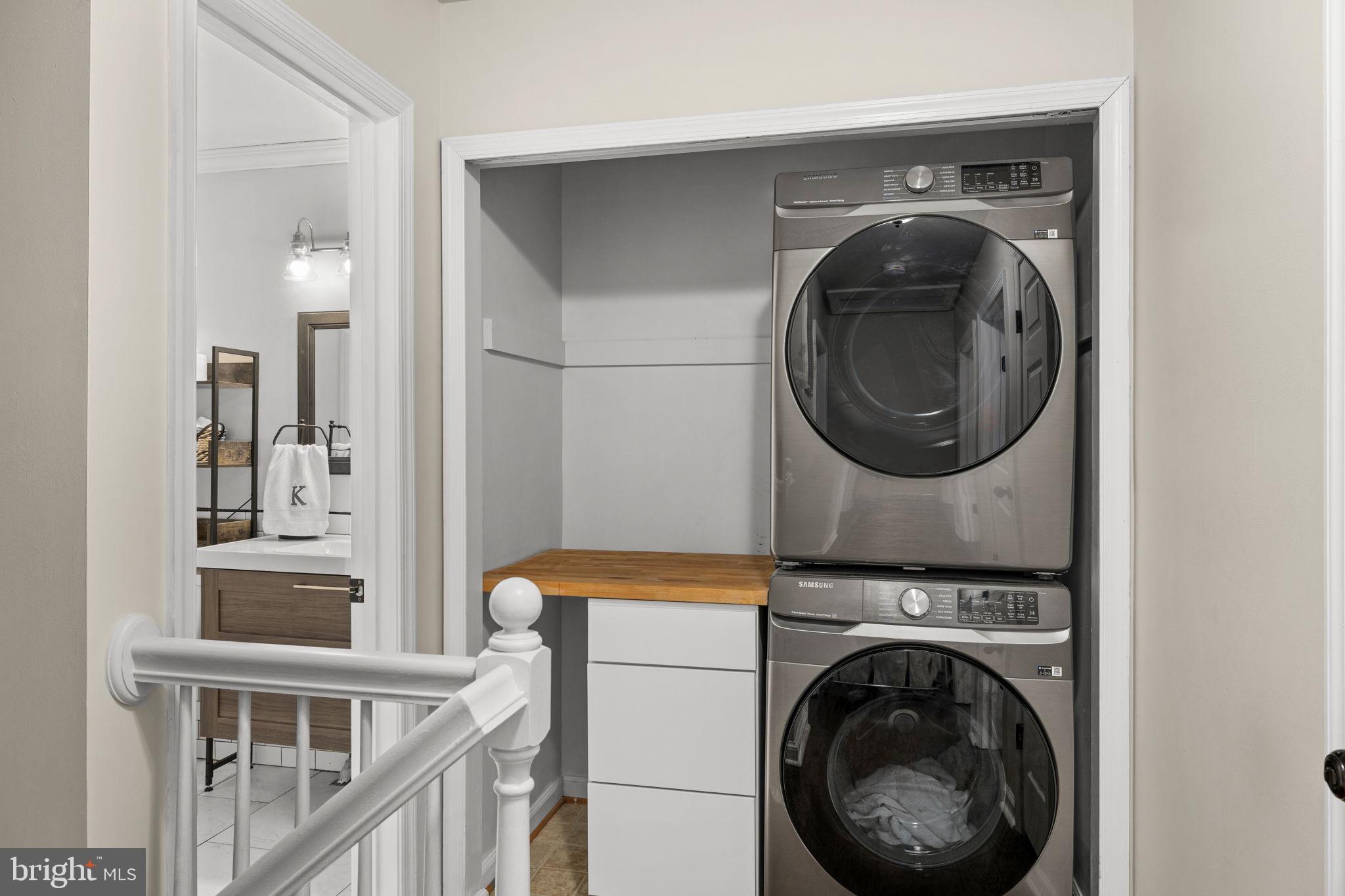 PRESIDENTIAL LAKES - Residential