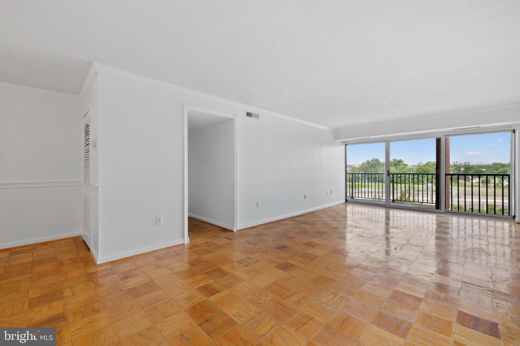 HORIZON HOUSE - Residential