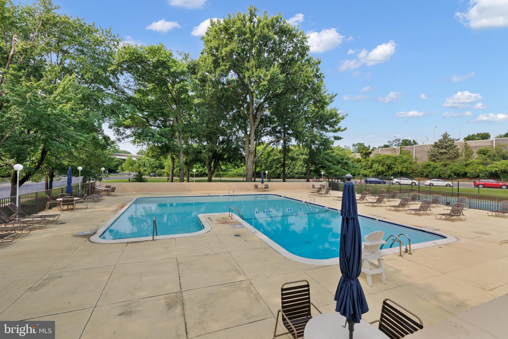 HORIZON HOUSE - Residential