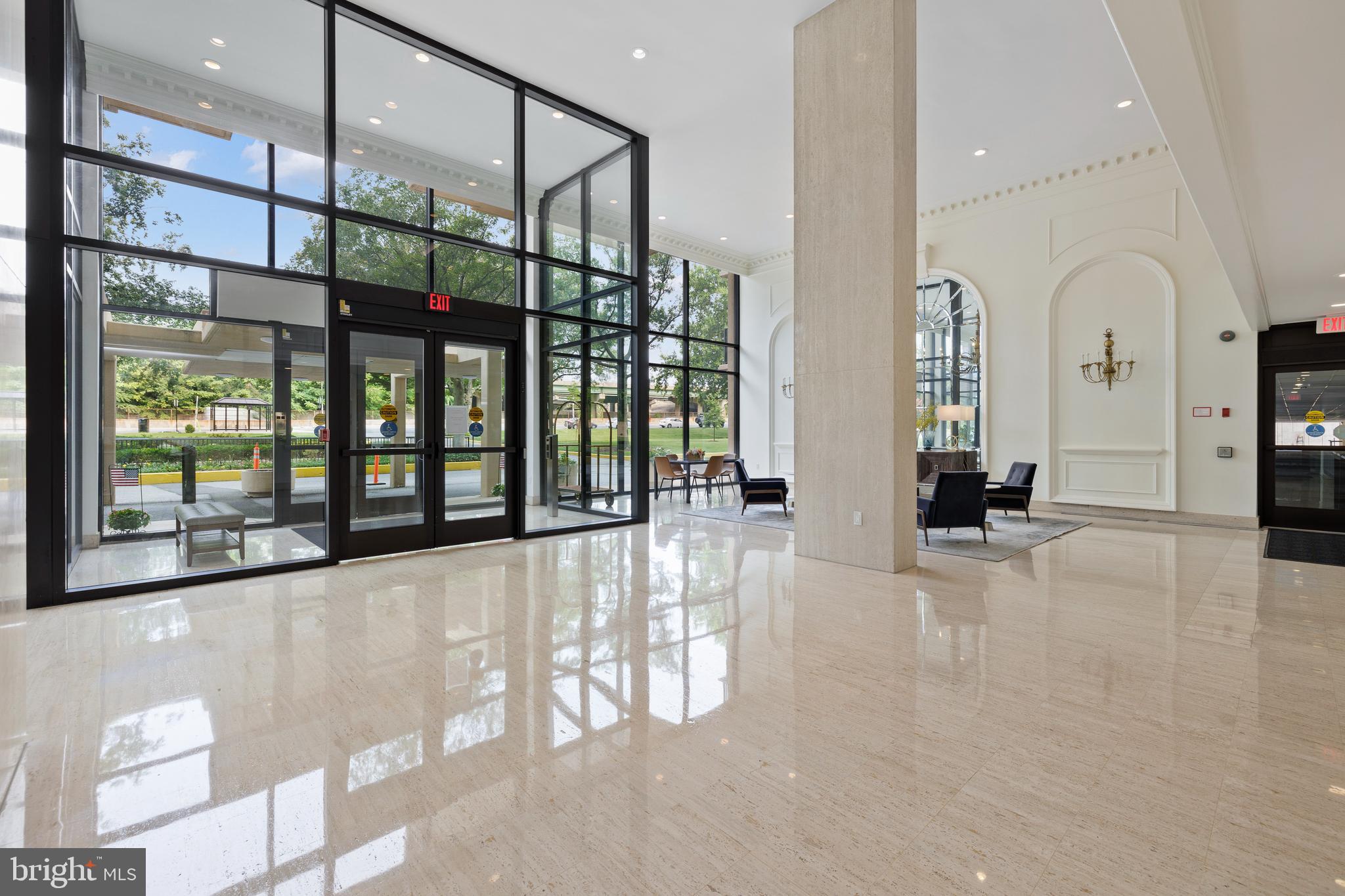 HORIZON HOUSE - Residential