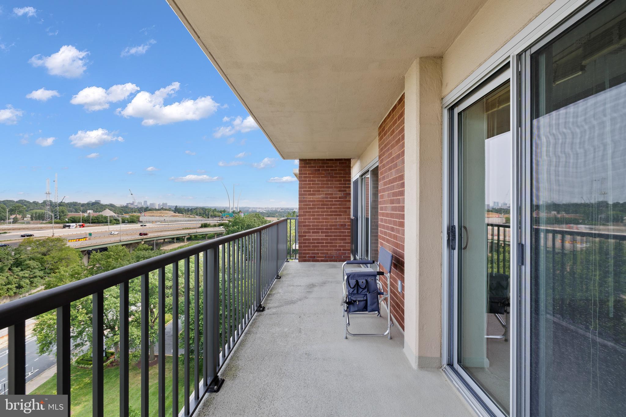 HORIZON HOUSE - Residential