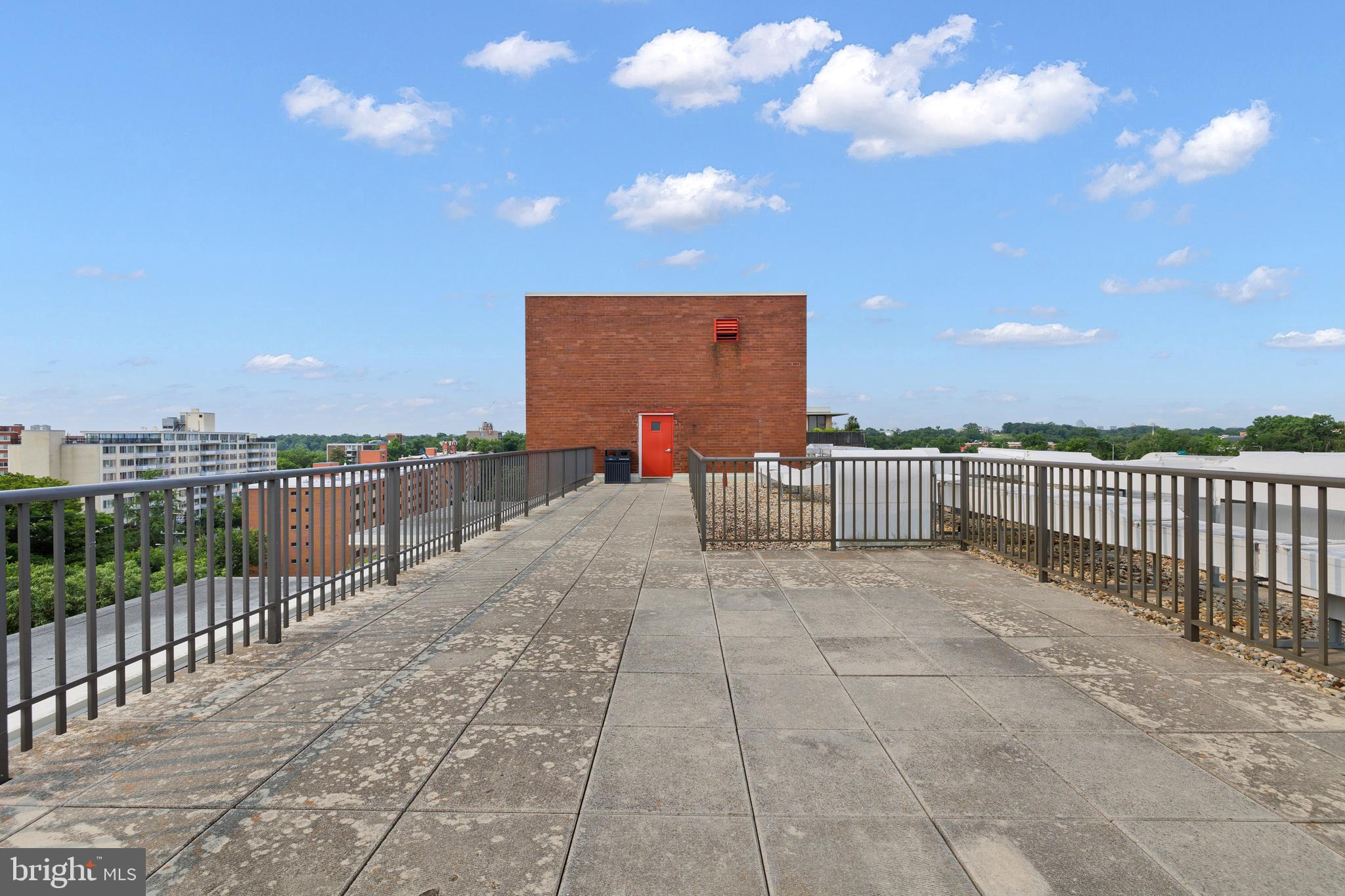 HORIZON HOUSE - Residential