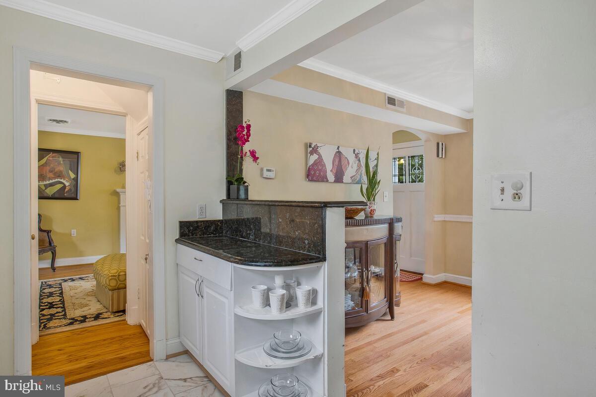 AVONDALE GROVE - Residential