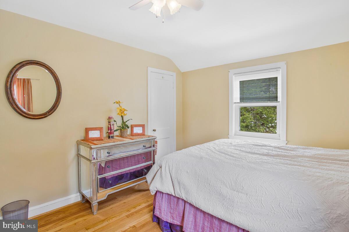 AVONDALE GROVE - Residential