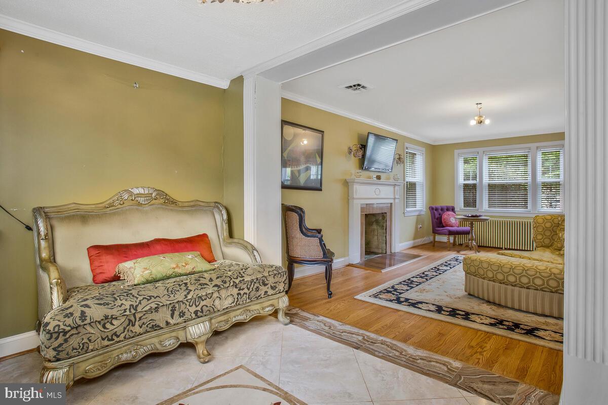 AVONDALE GROVE - Residential