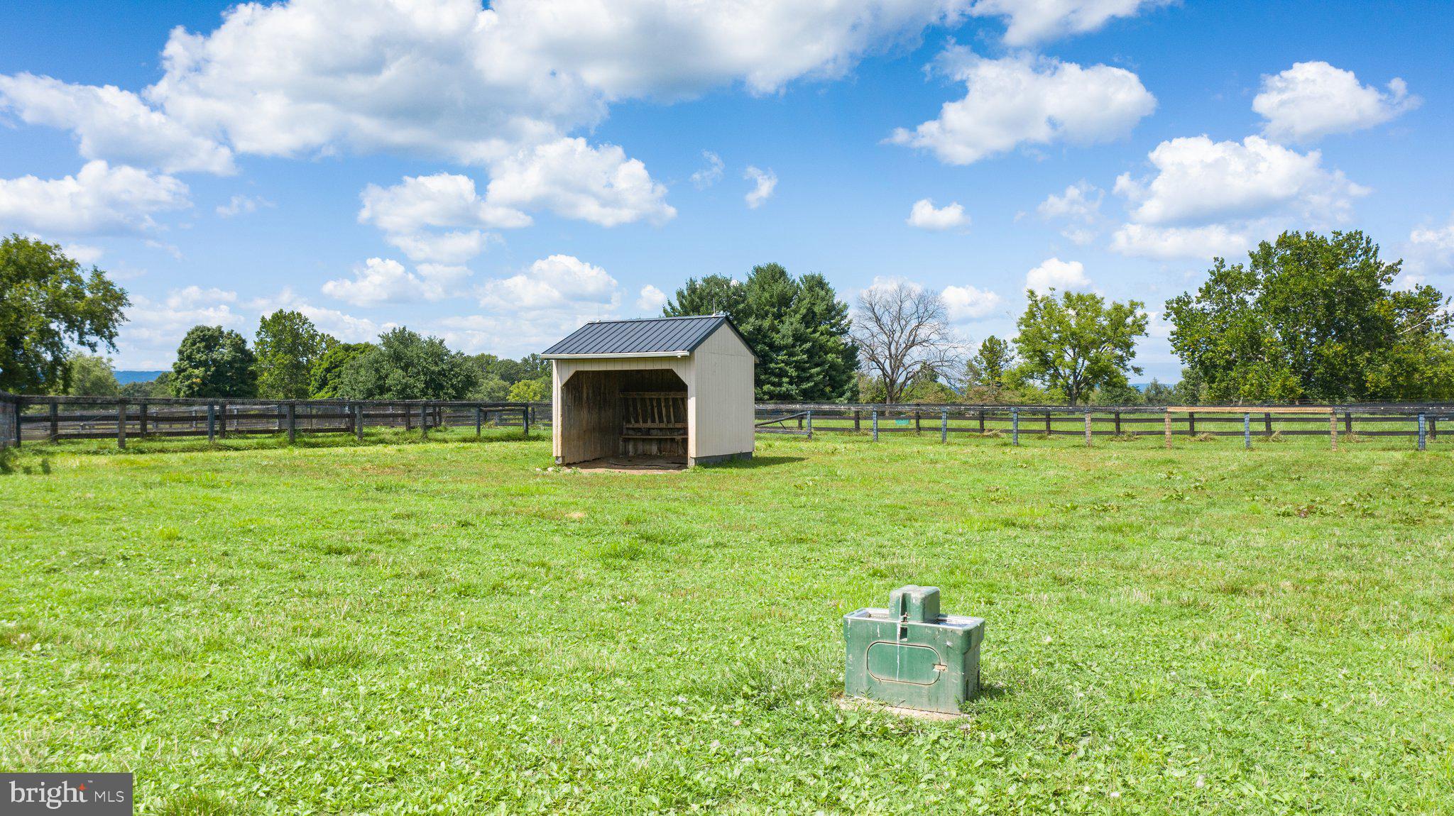 ATOKA CHASE - Residential