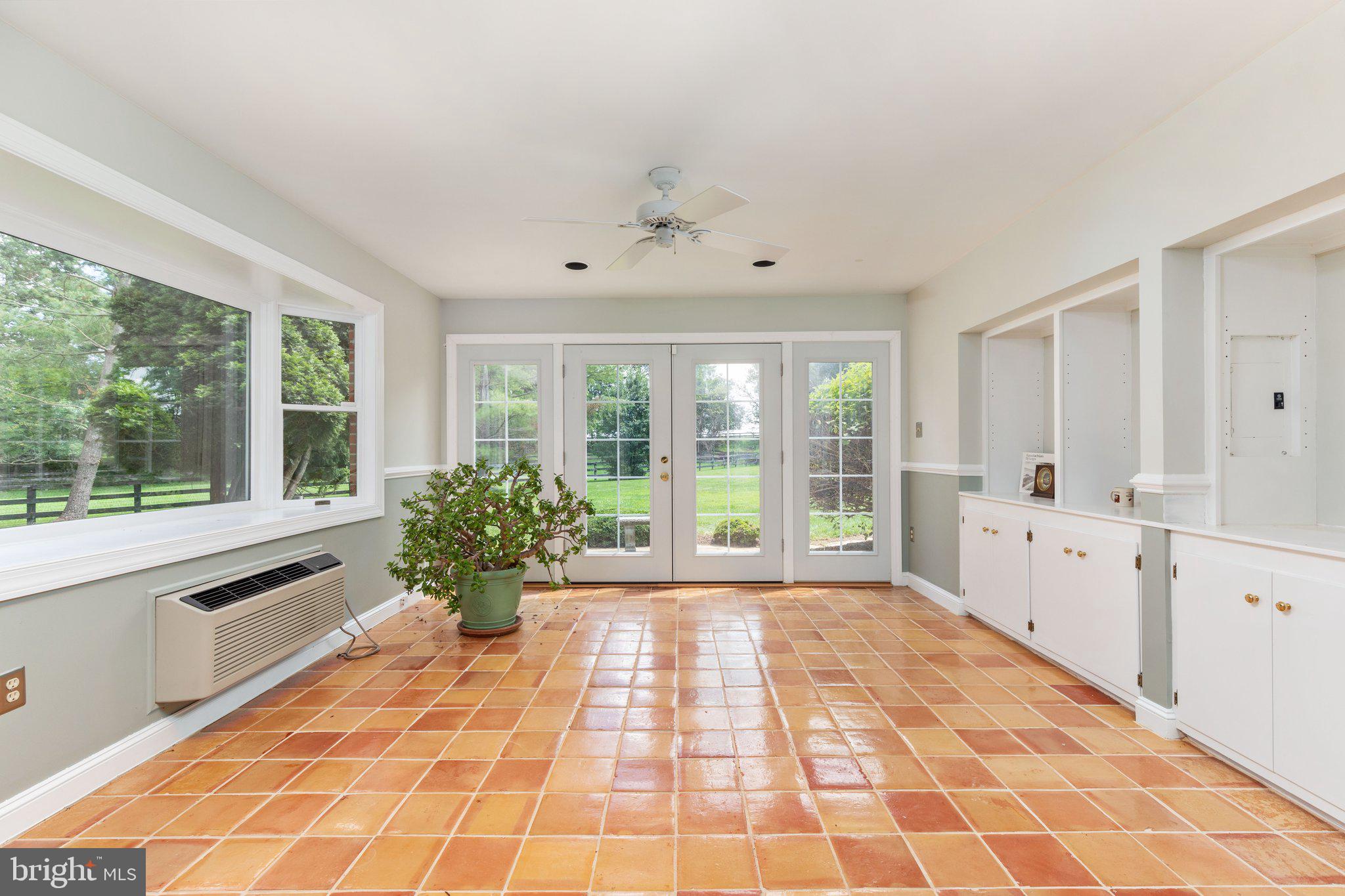 ATOKA CHASE - Residential