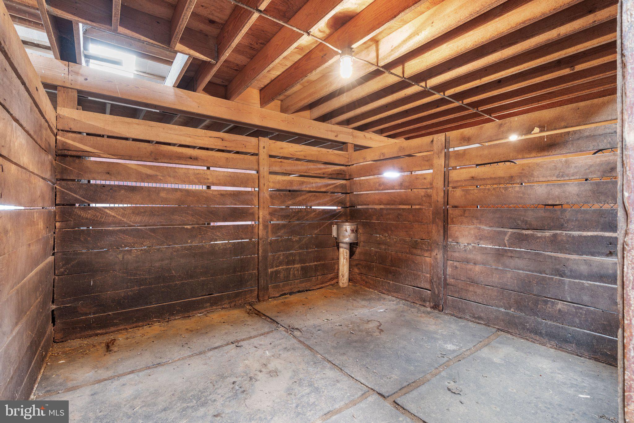 ATOKA CHASE - Residential