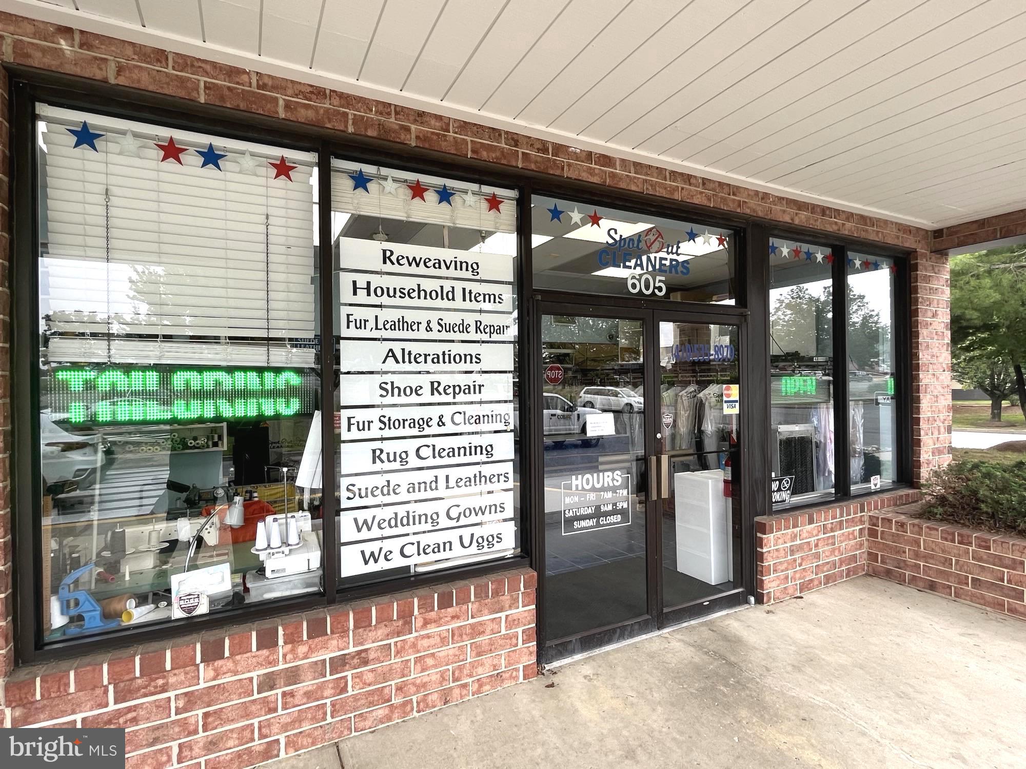 605 SOLOMONS ISLAND ROAD 605