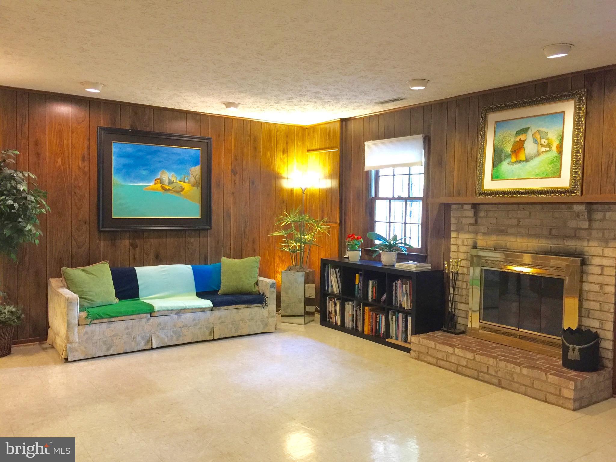 VINEWOOD - Residential