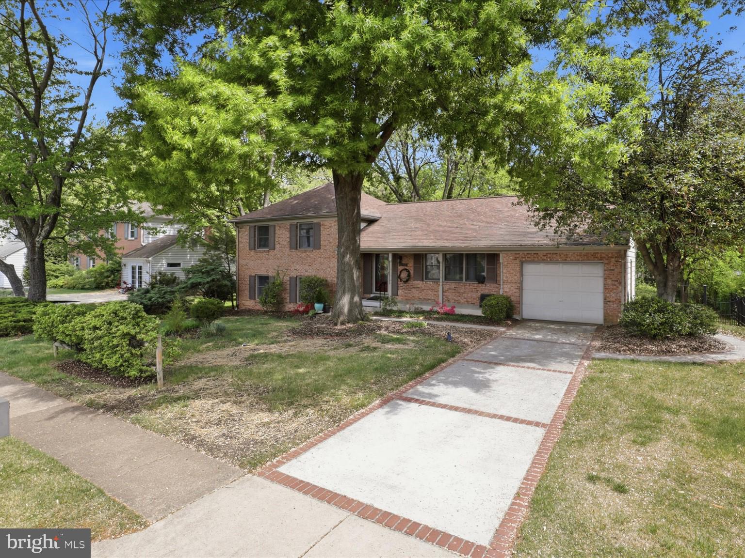 6109 TAMMY DRIVE