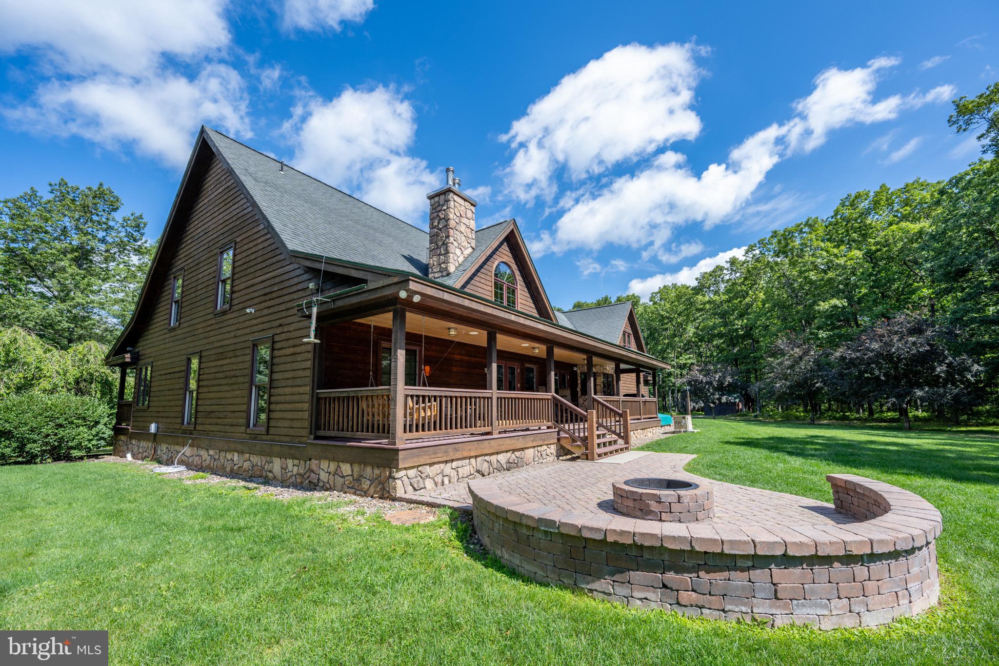 SOUTH WOODS - Residential