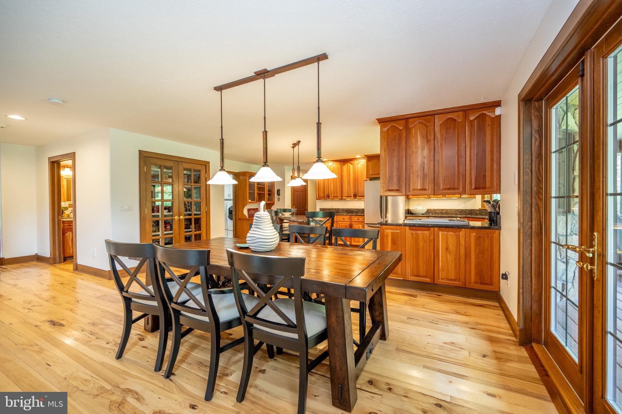 SOUTH WOODS - Residential