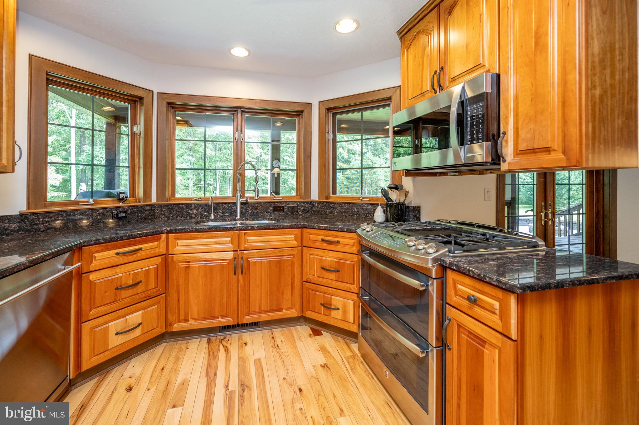 SOUTH WOODS - Residential