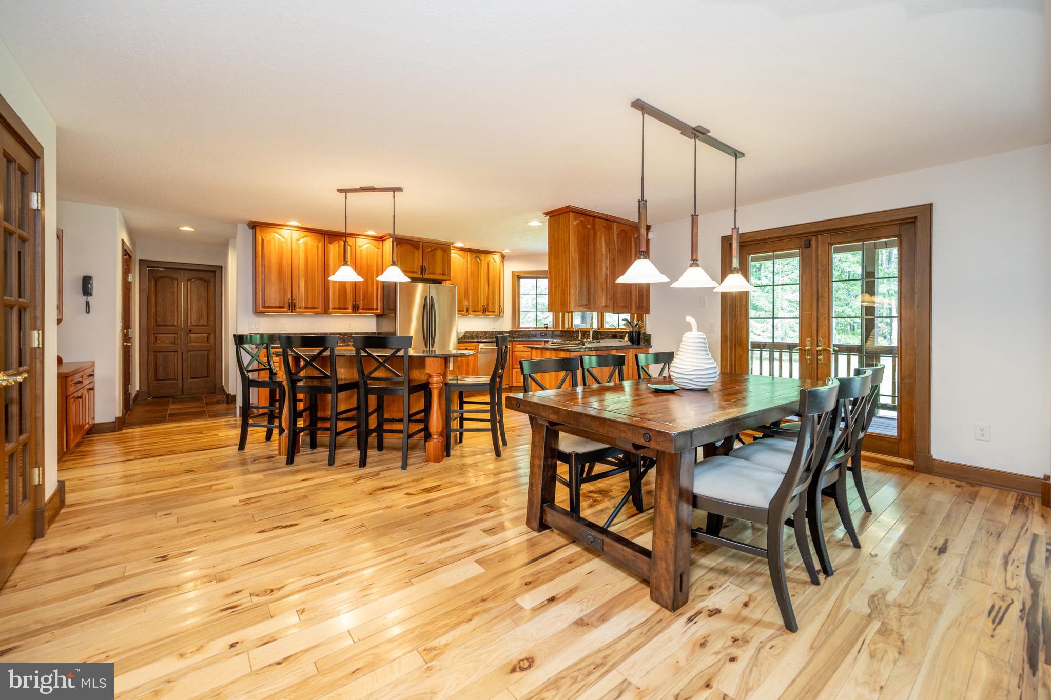 SOUTH WOODS - Residential