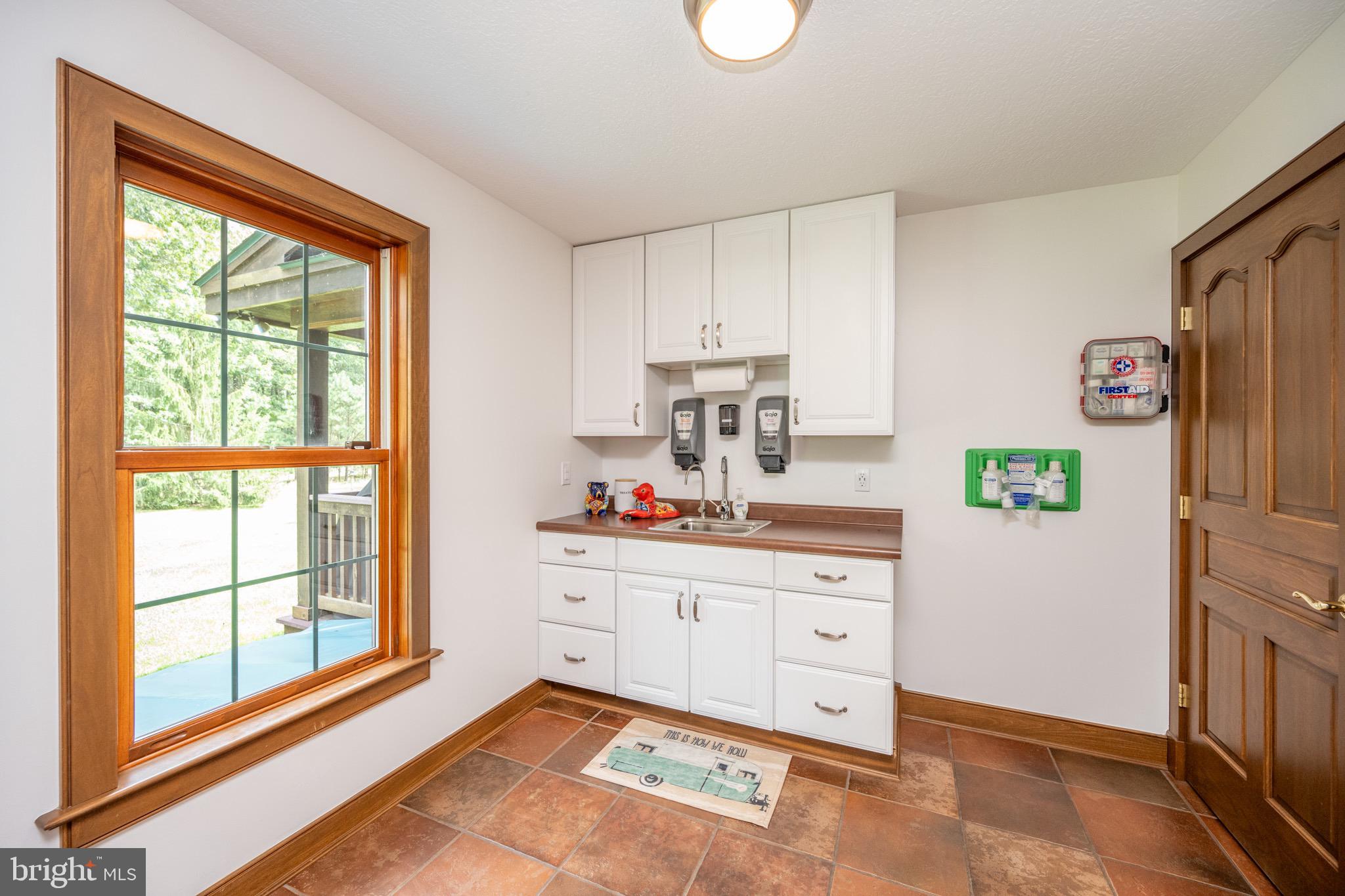 SOUTH WOODS - Residential