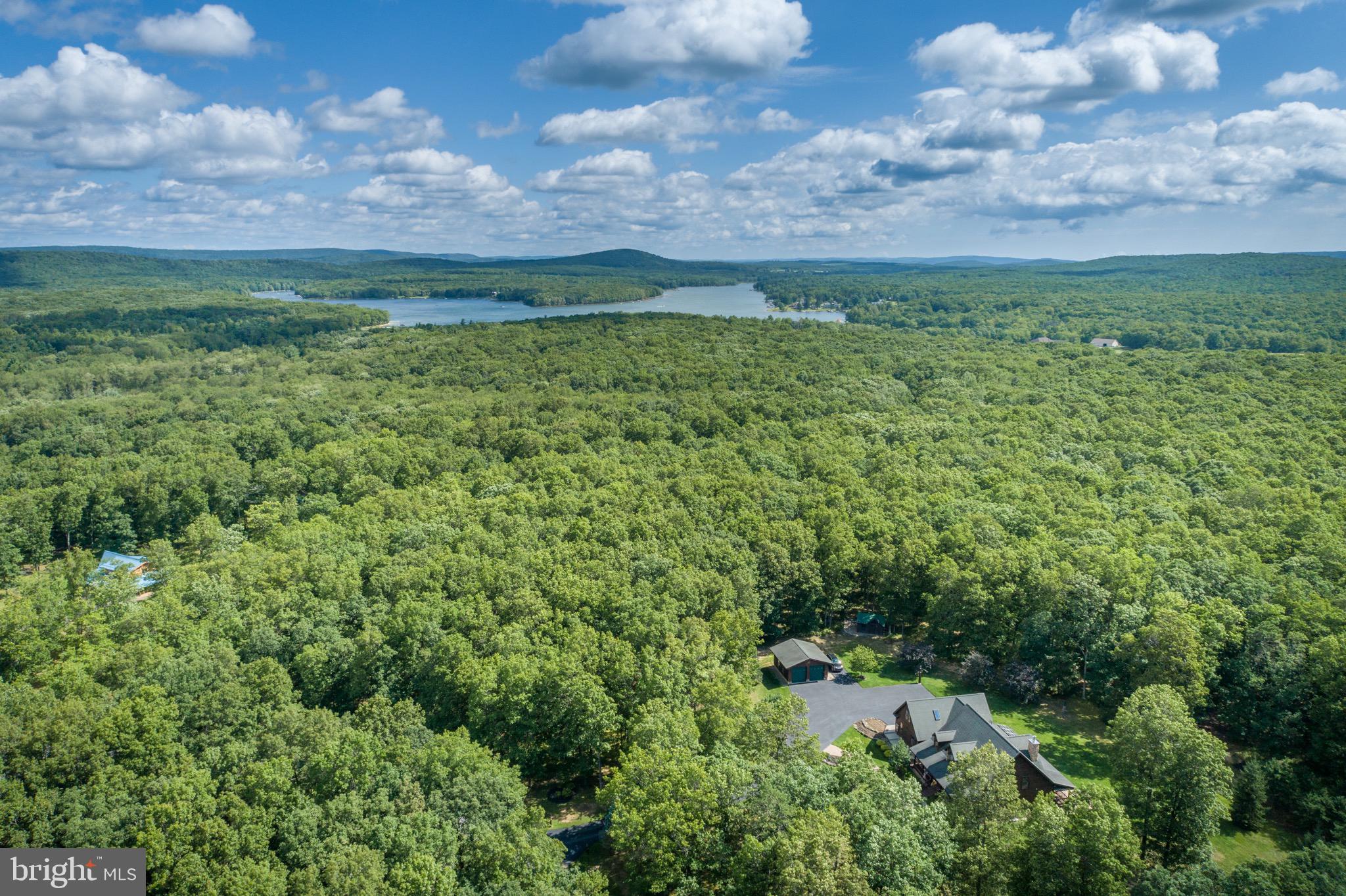 SOUTH WOODS - Residential