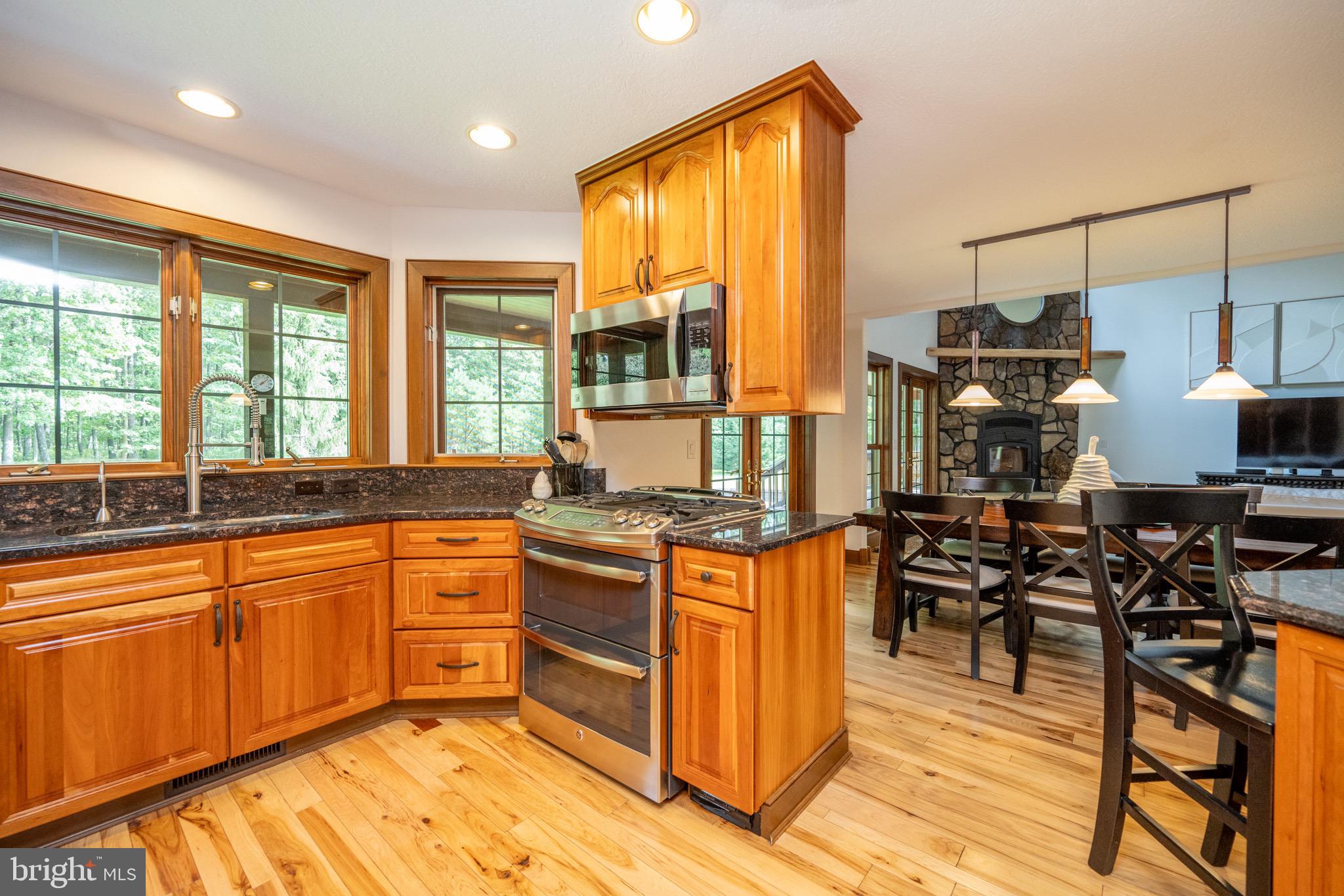 SOUTH WOODS - Residential