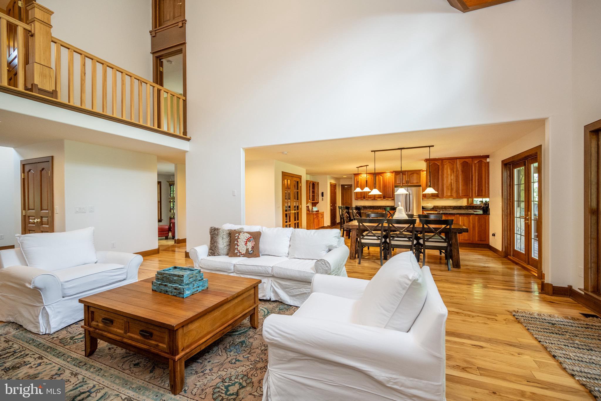 SOUTH WOODS - Residential