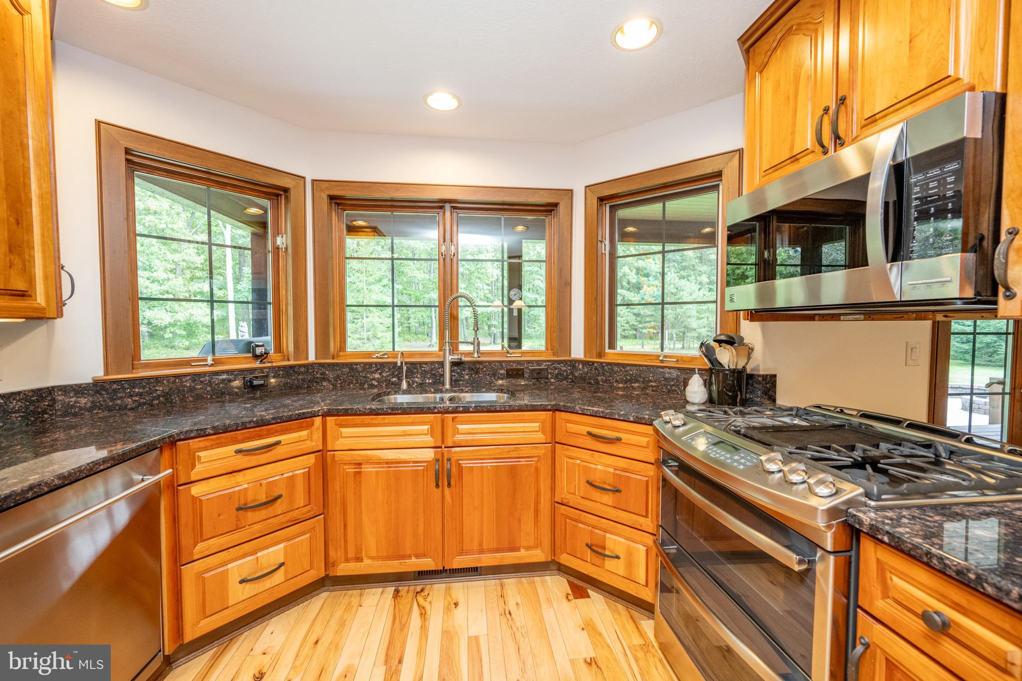 SOUTH WOODS - Residential