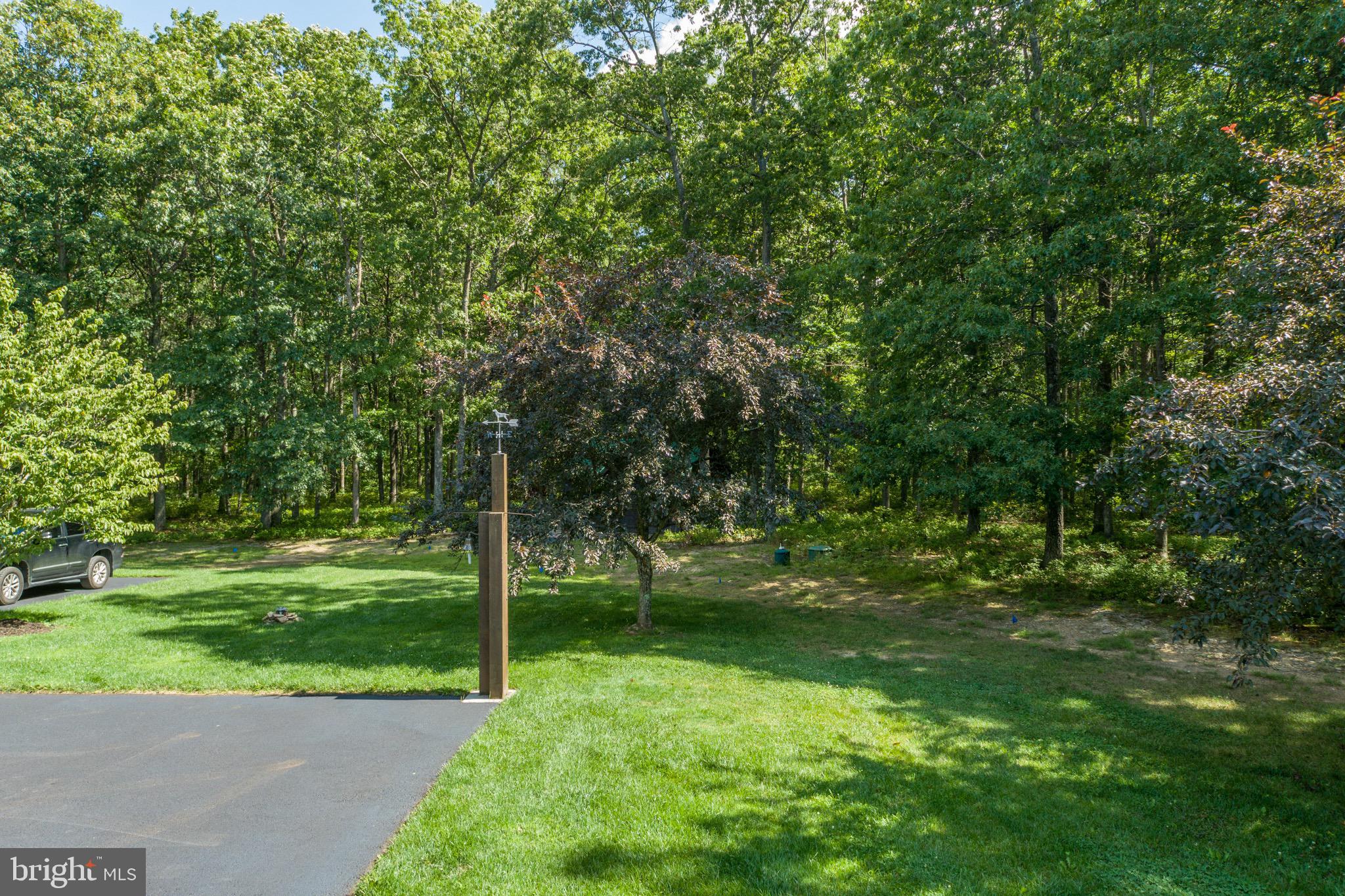 SOUTH WOODS - Residential