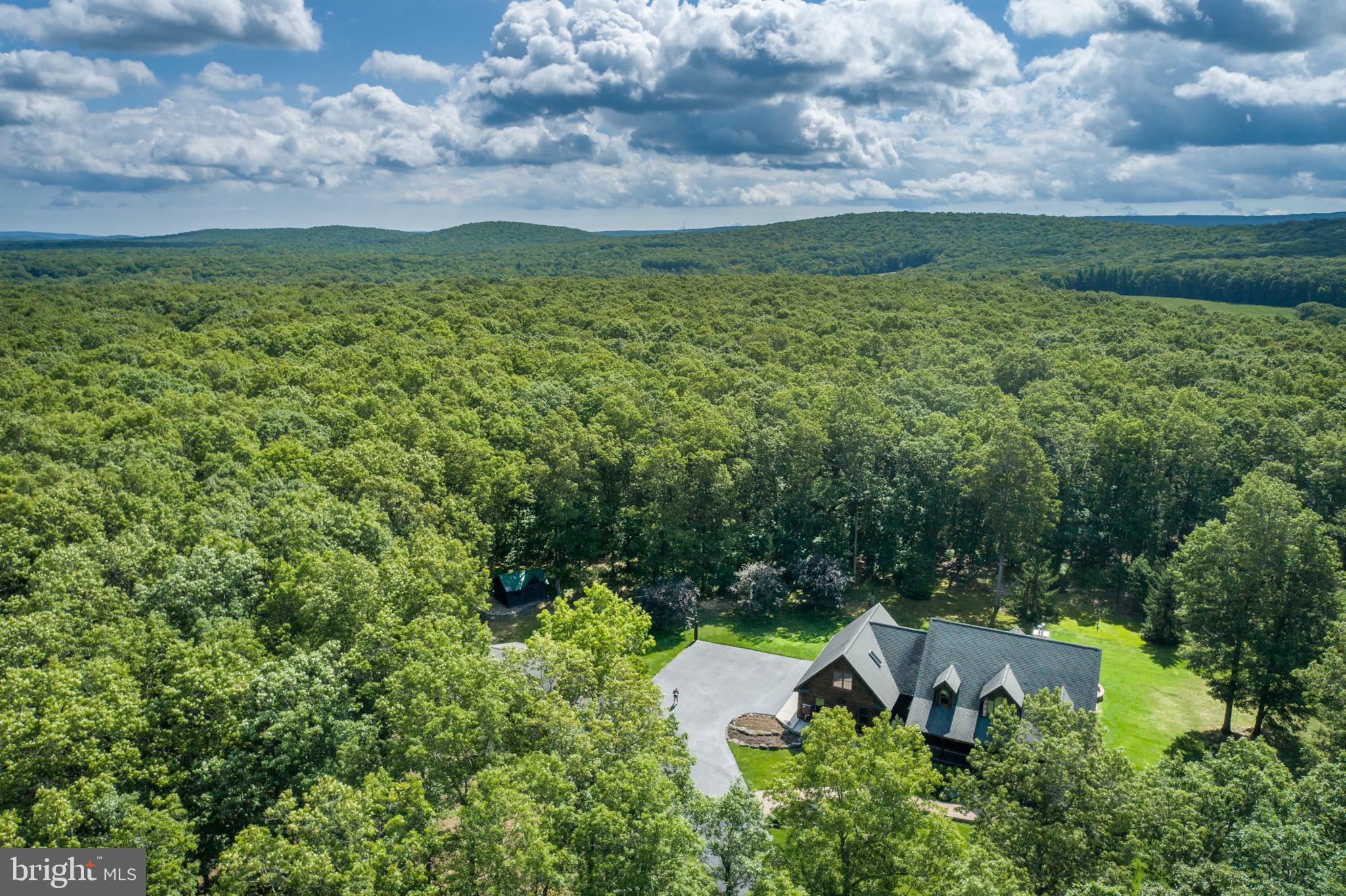 SOUTH WOODS - Residential