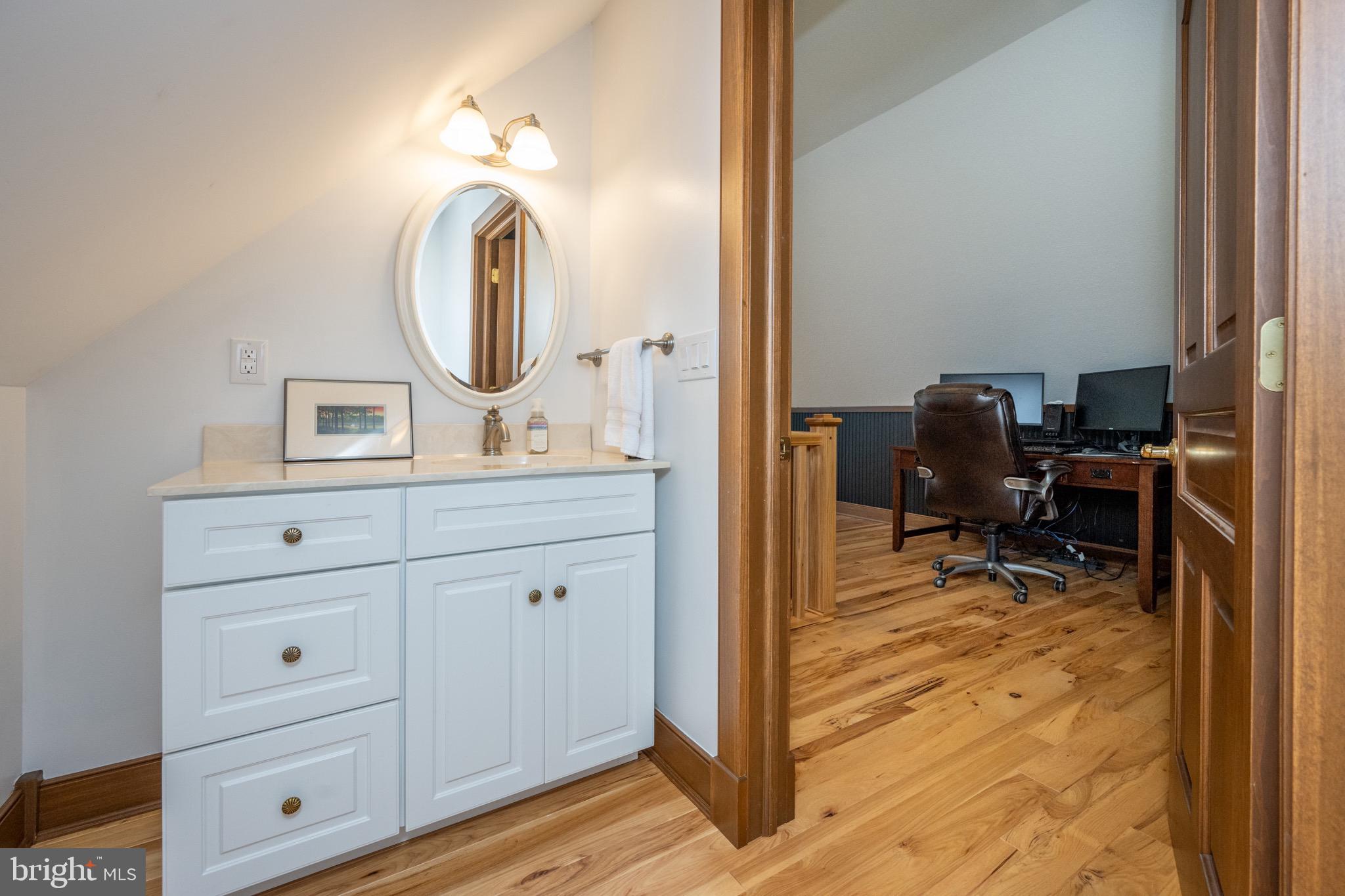 SOUTH WOODS - Residential