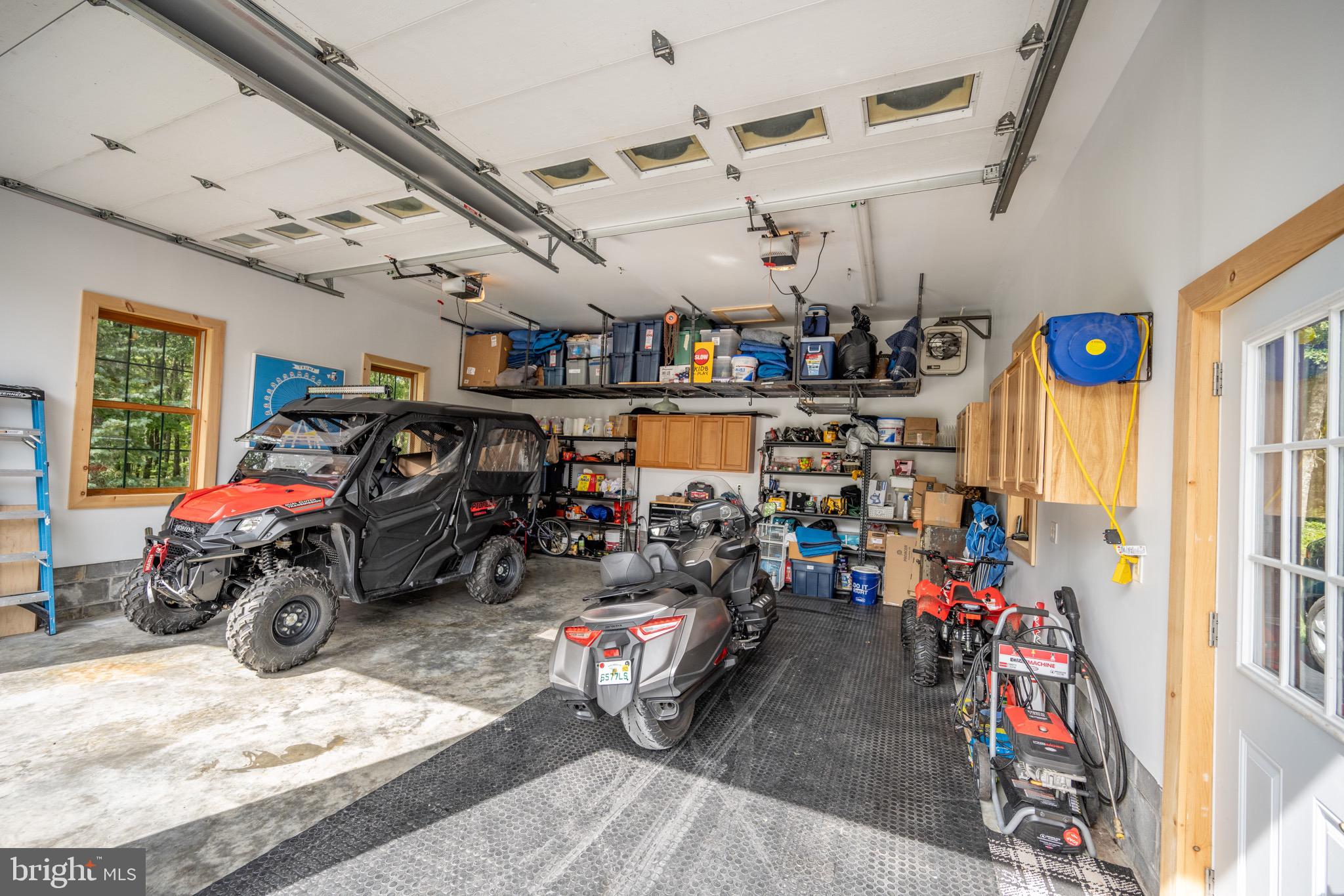 SOUTH WOODS - Residential