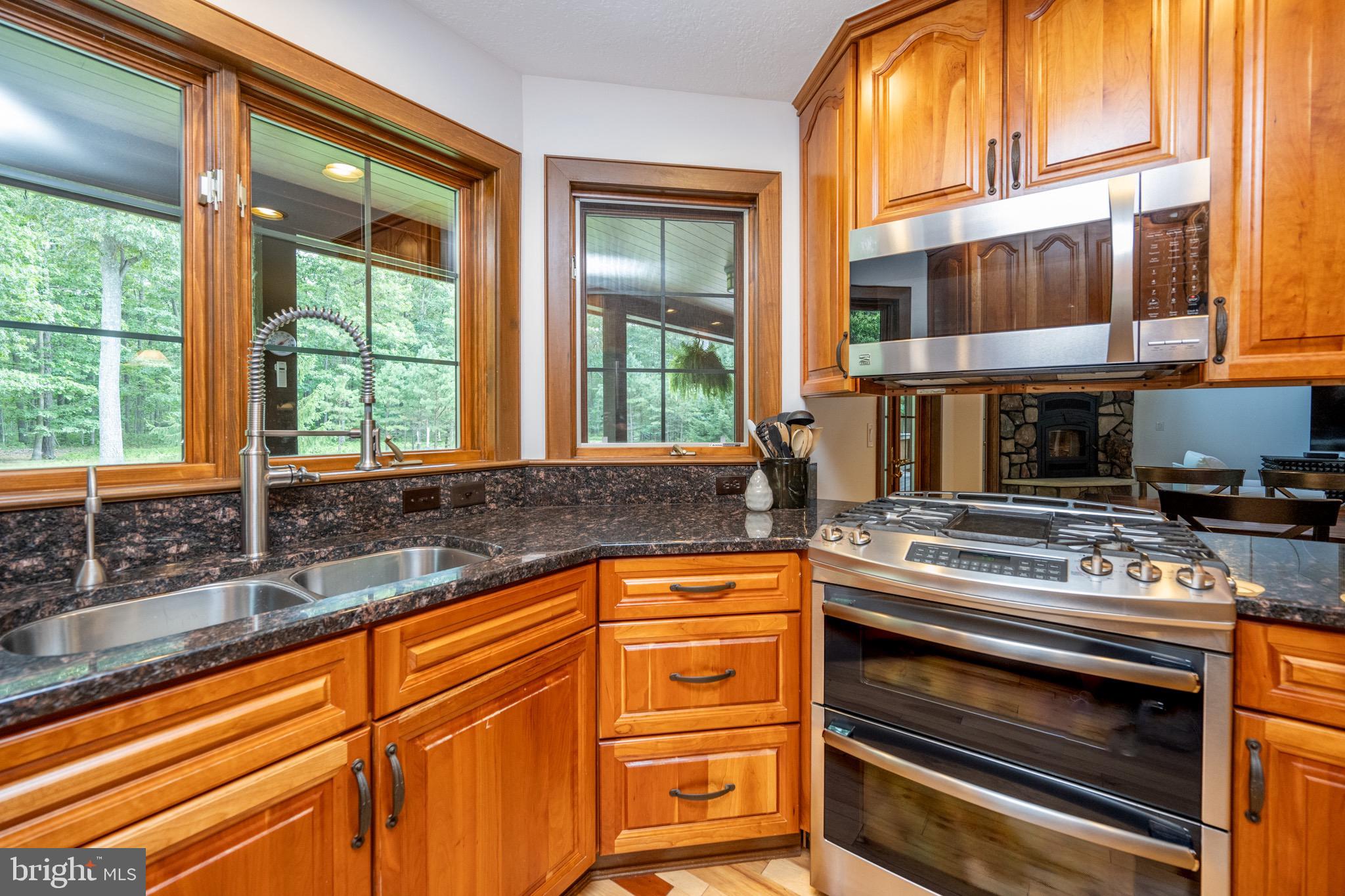 SOUTH WOODS - Residential