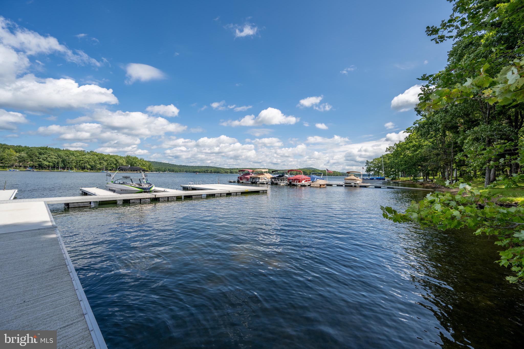 SOUTH WOODS - Residential