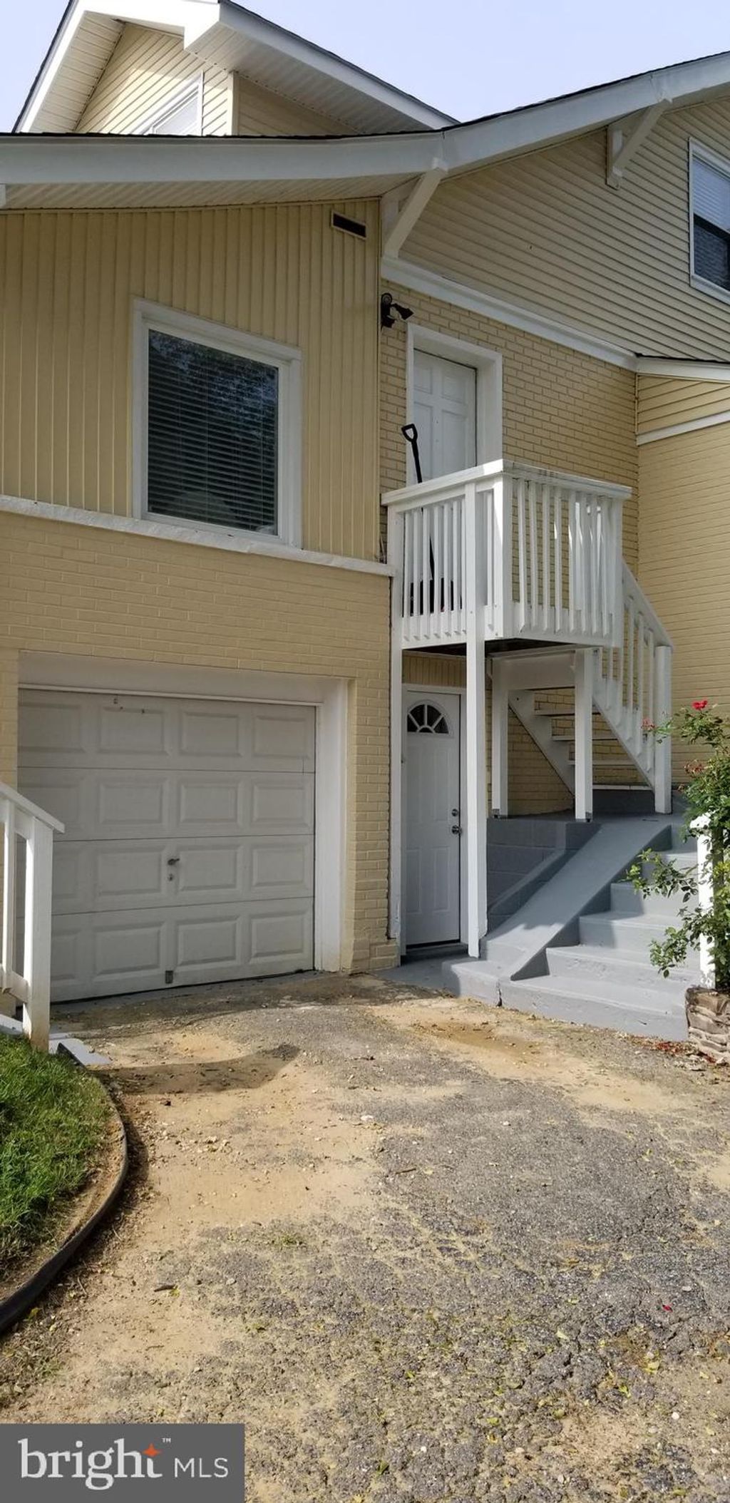 Photo of 9000 Colesville Road, SILVER SPRING, MD 20910 (MLS # MDMC2205286)