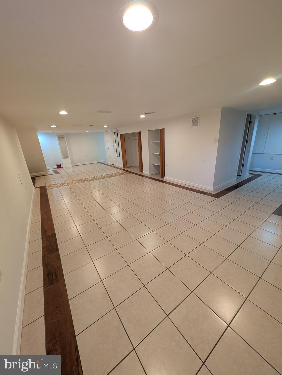 9000 COLESVILLE ROAD