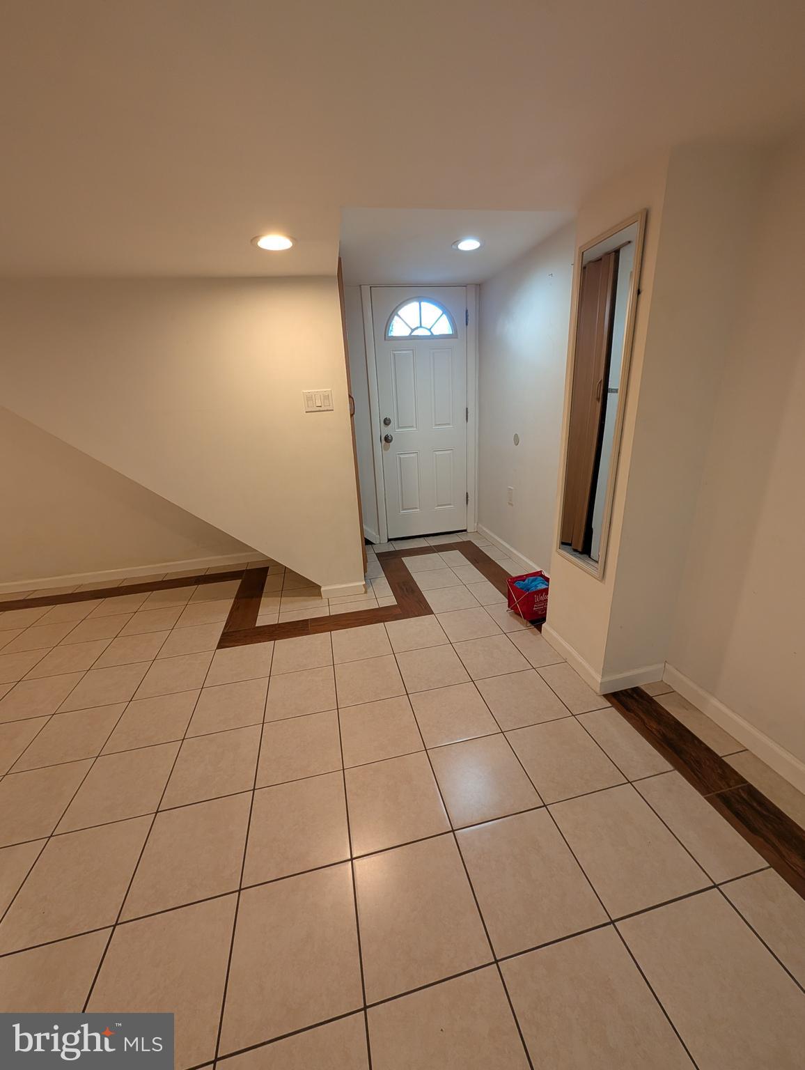 9000 COLESVILLE ROAD