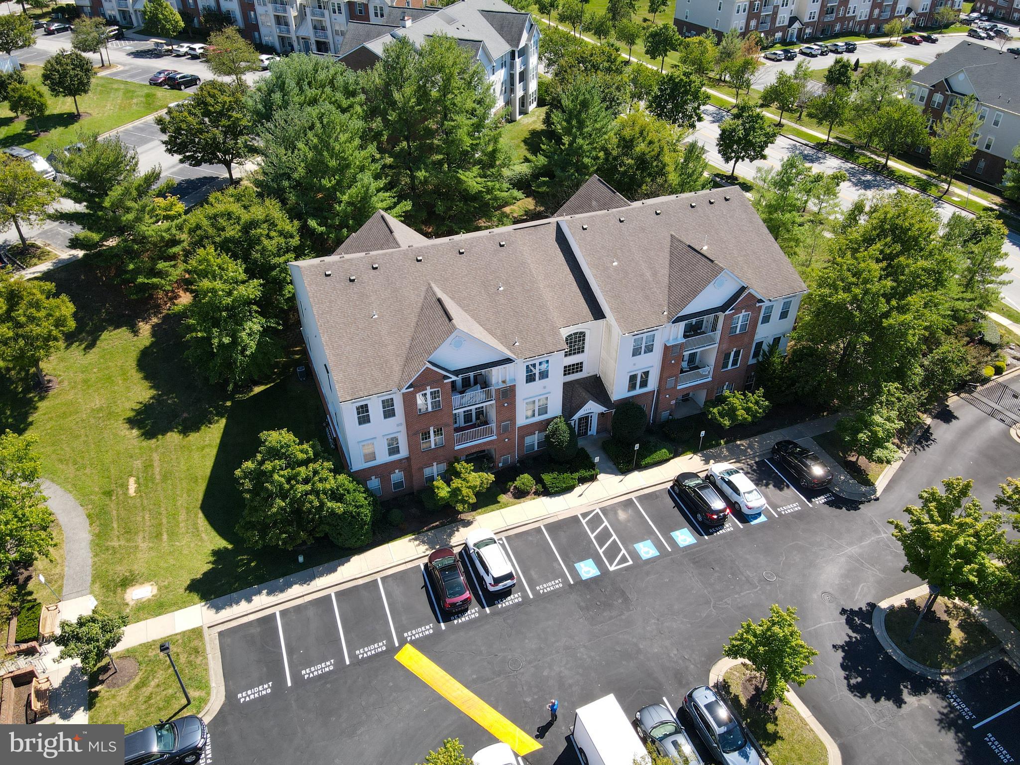 PINEY ORCHARD - Residential