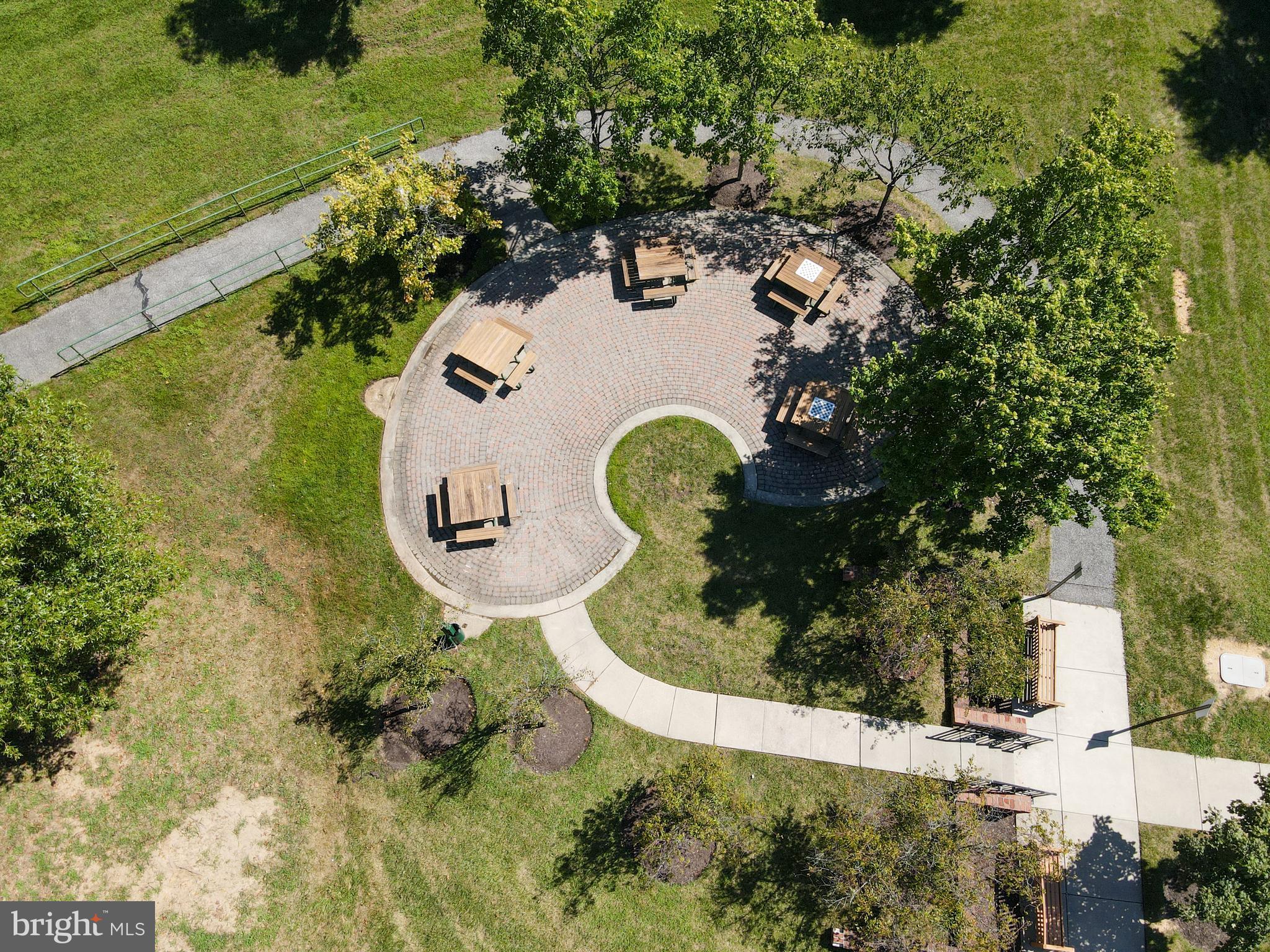 PINEY ORCHARD - Residential