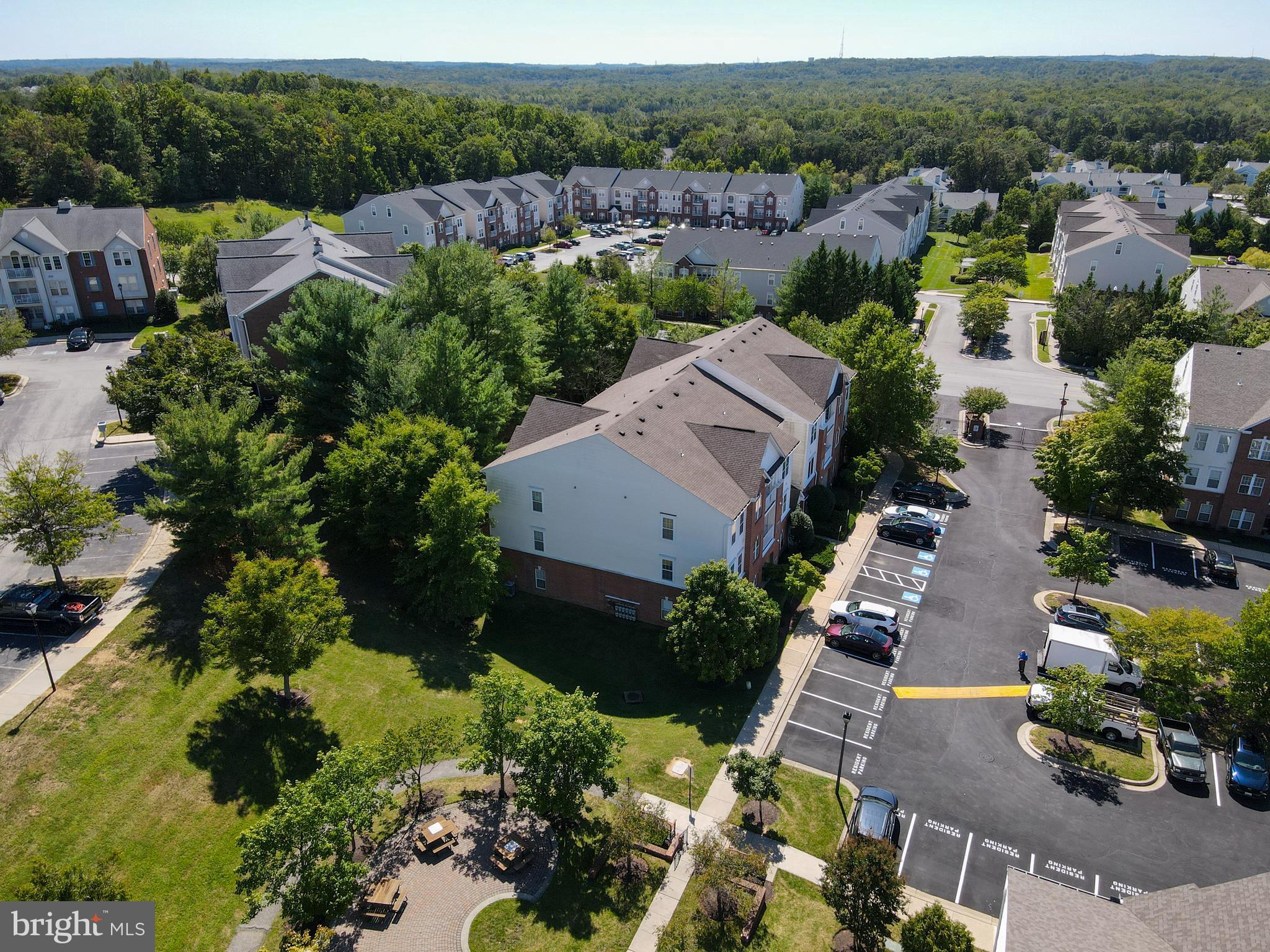 PINEY ORCHARD - Residential
