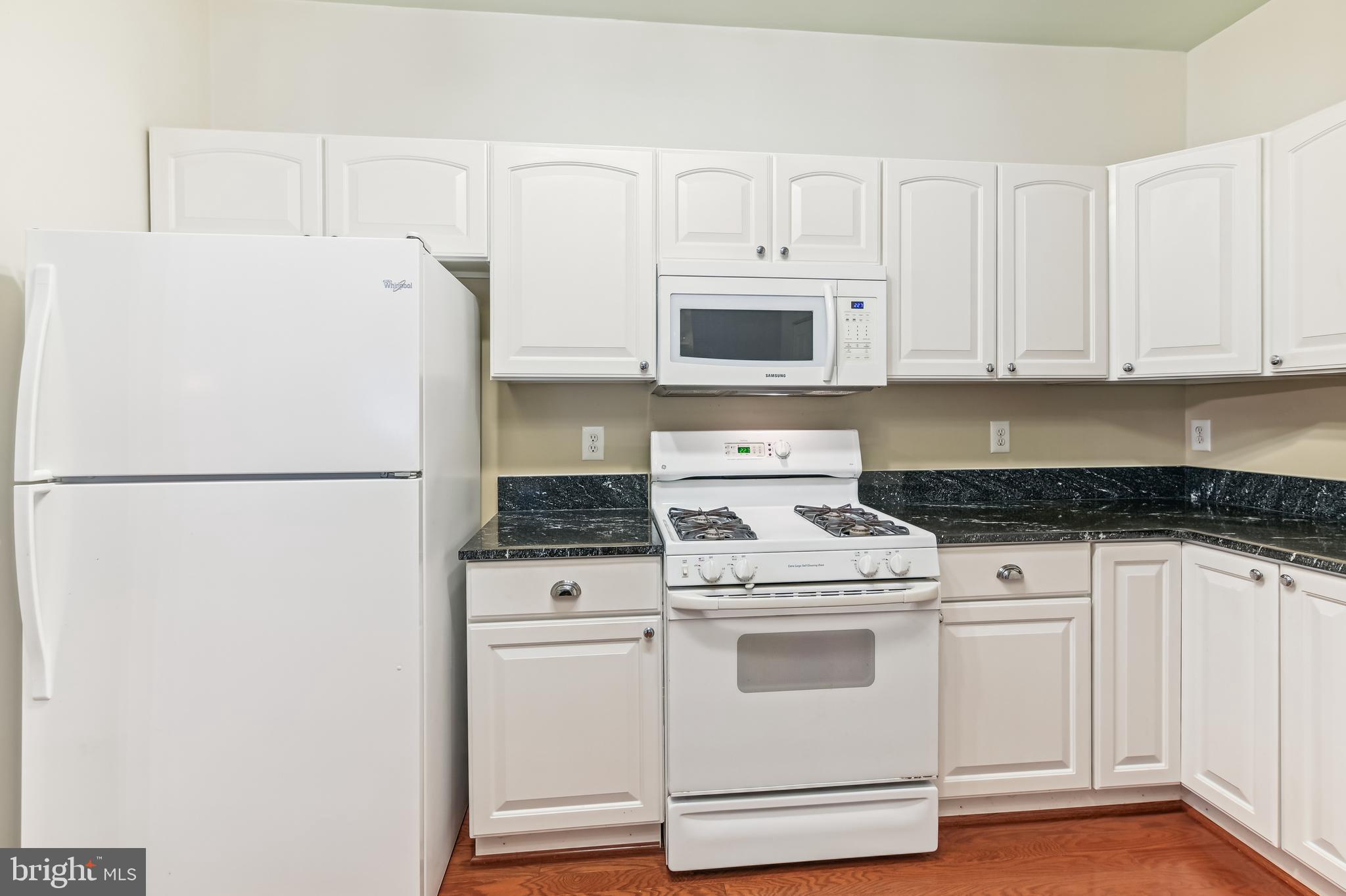 PINEY ORCHARD - Residential