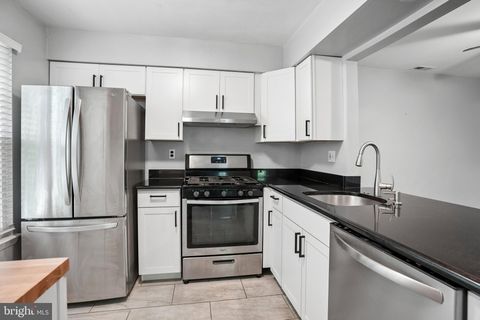 Tiny photo for 127 Devonshire Court, SEWELL, NJ 08080 (MLS # NJGL2072686)