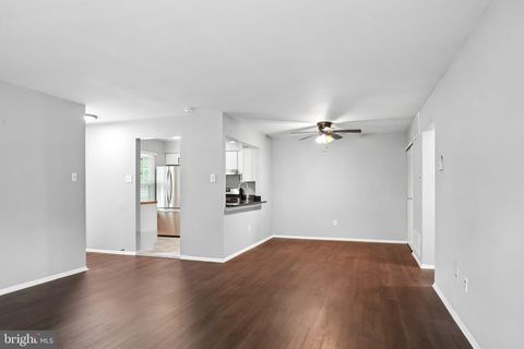 Tiny photo for 127 Devonshire Court, SEWELL, NJ 08080 (MLS # NJGL2072686)